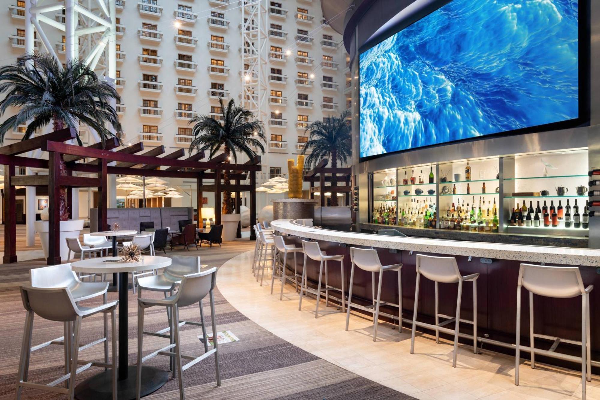Renaissance Orlando At Seaworld Resort 4*