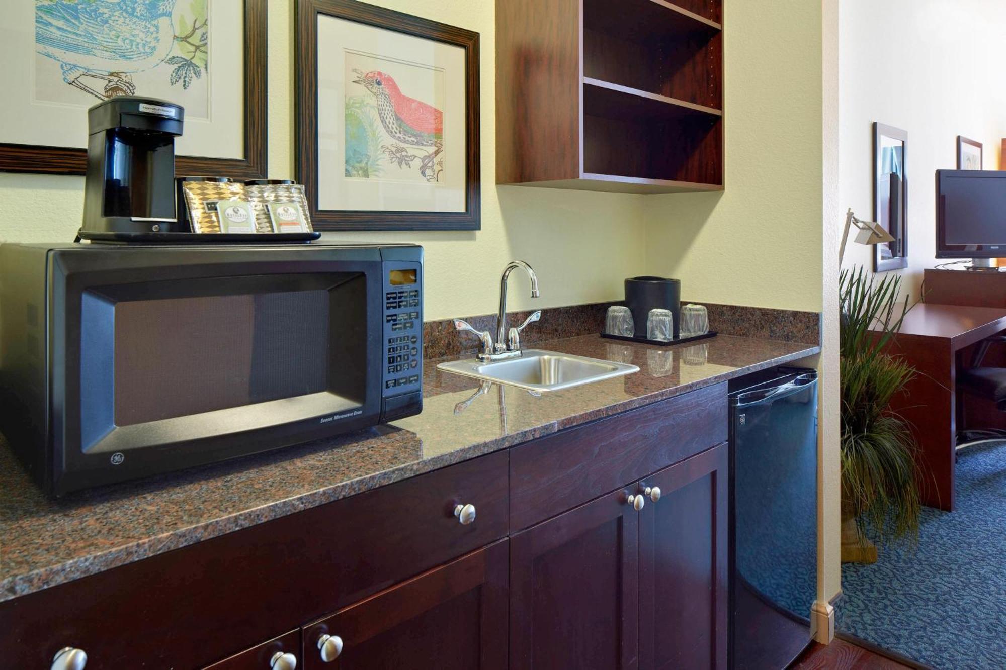 Courtyard By Marriott At Town Center Sarasota