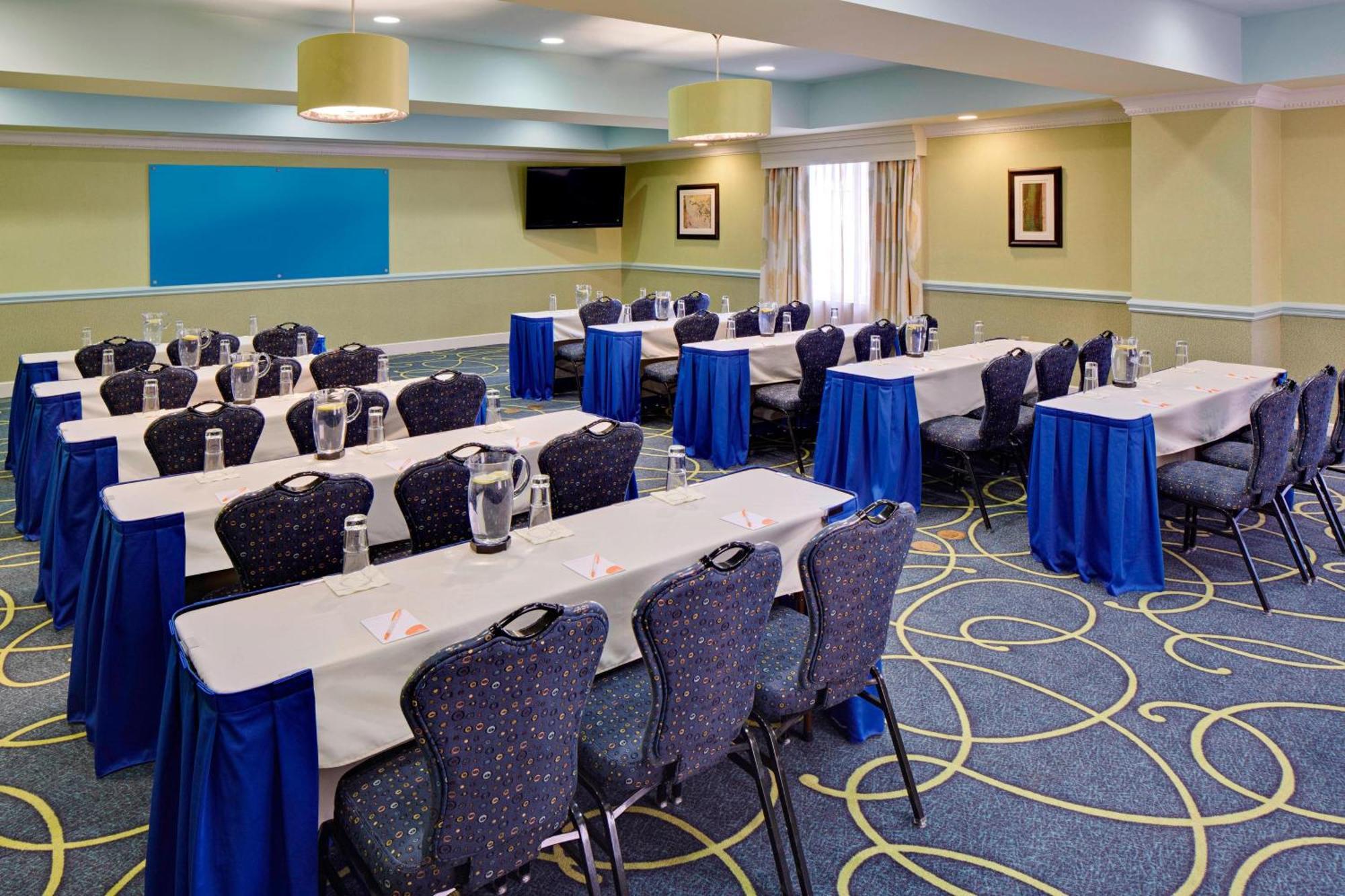 Courtyard By Marriott At Town Center 3* Sarasota