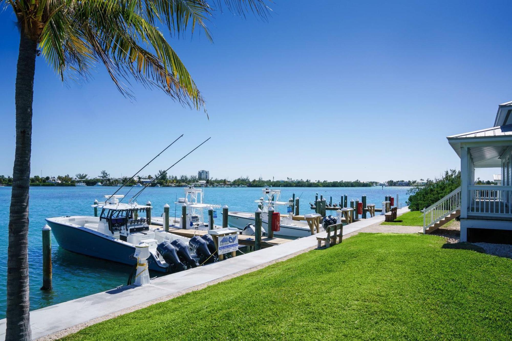 Fairfield By Marriott & Florida Keys 3*