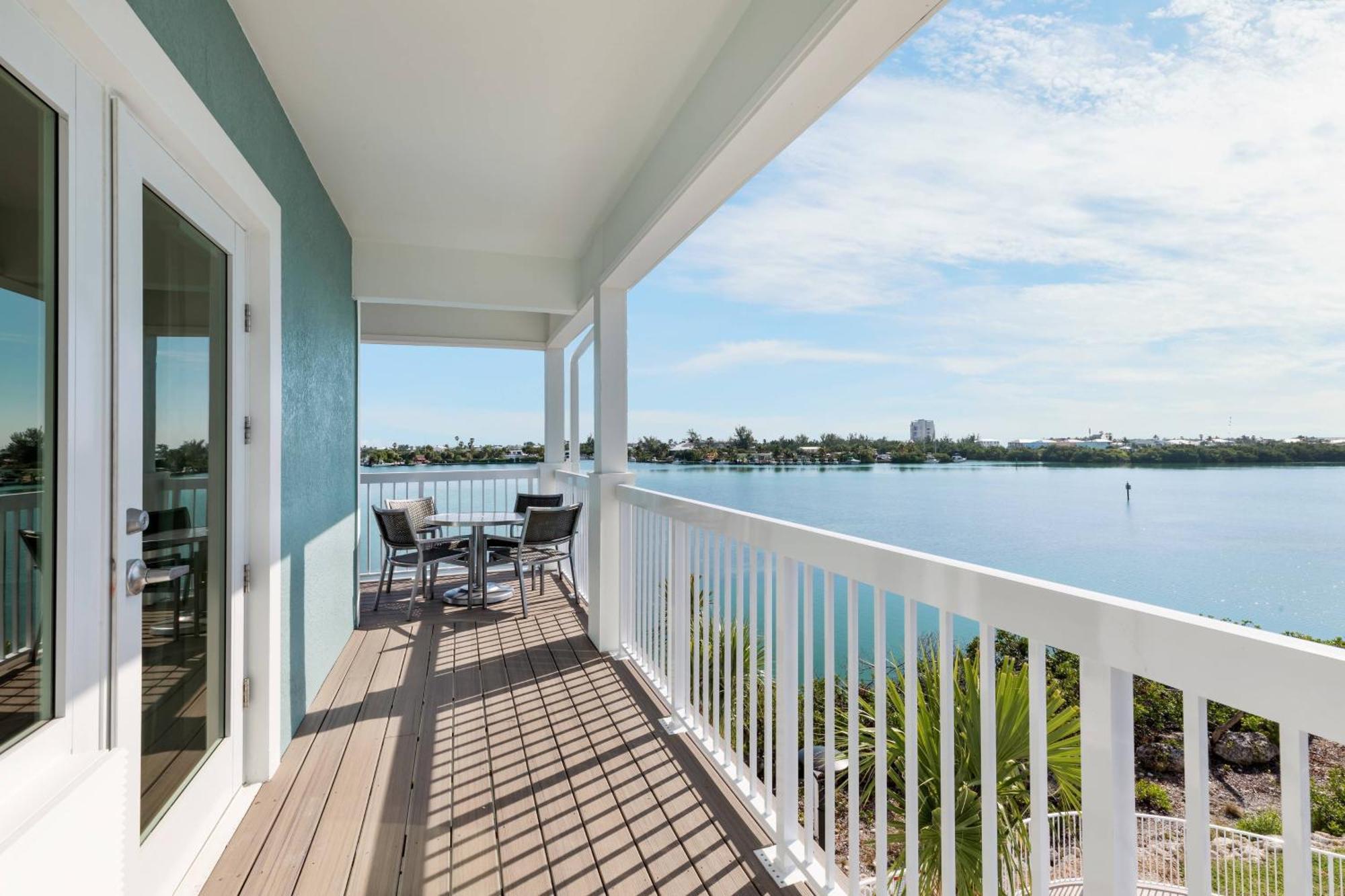 Fairfield By Marriott & Florida Keys 3*