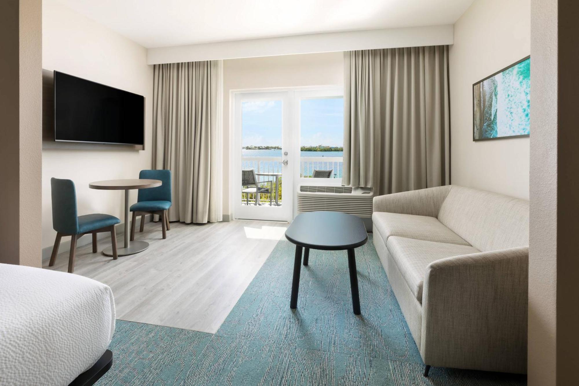 Fairfield By Marriott & Florida Keys Resort 3*