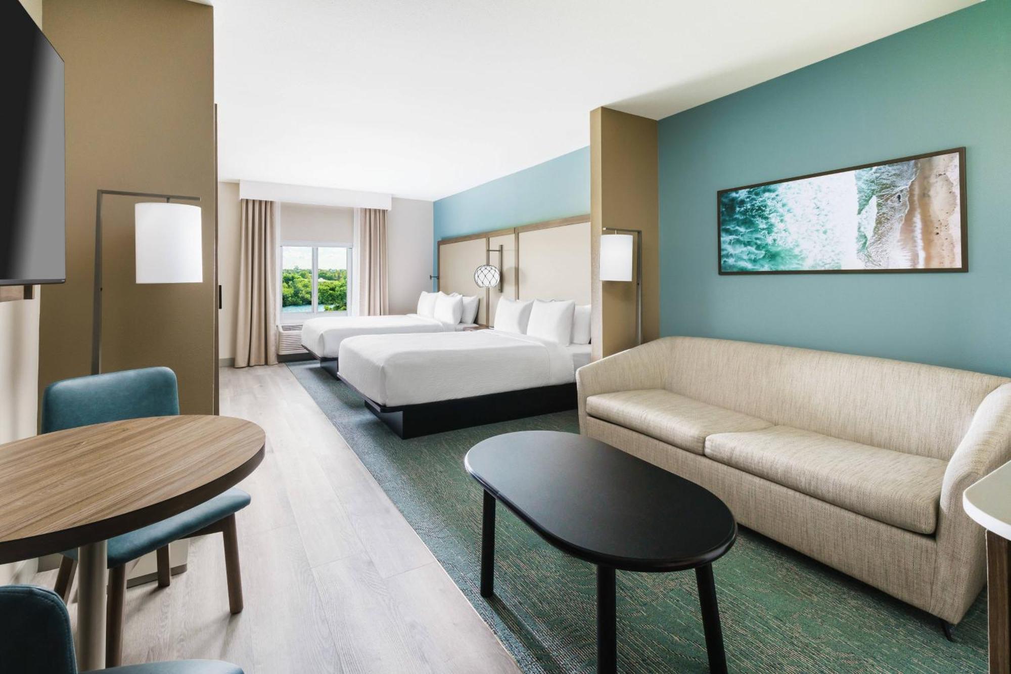 Resort Fairfield By Marriott & Florida Keys