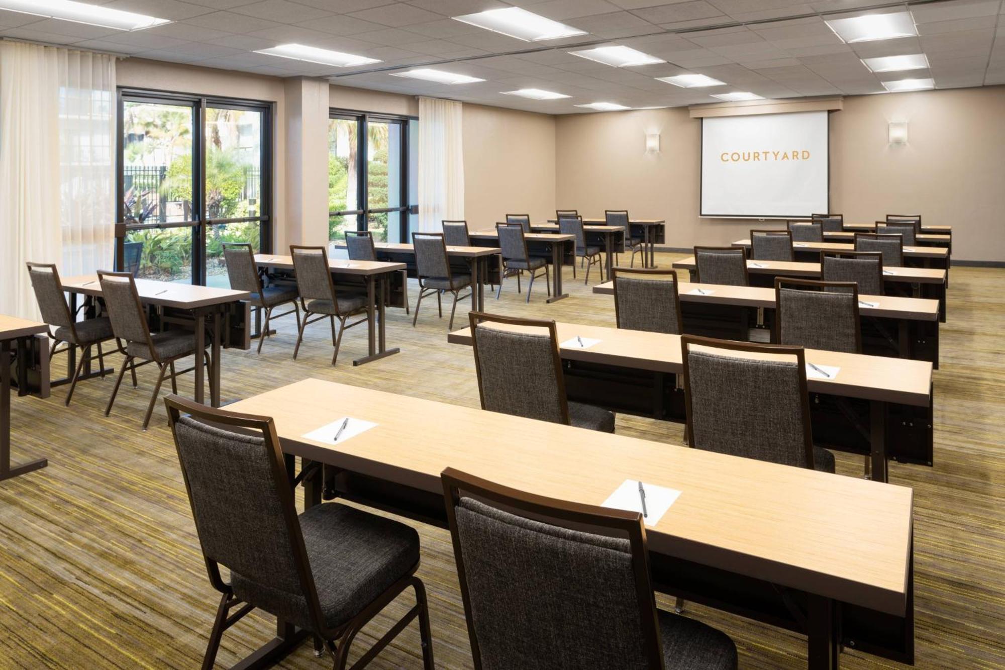Courtyard Westshore/airport Hotel Tampa