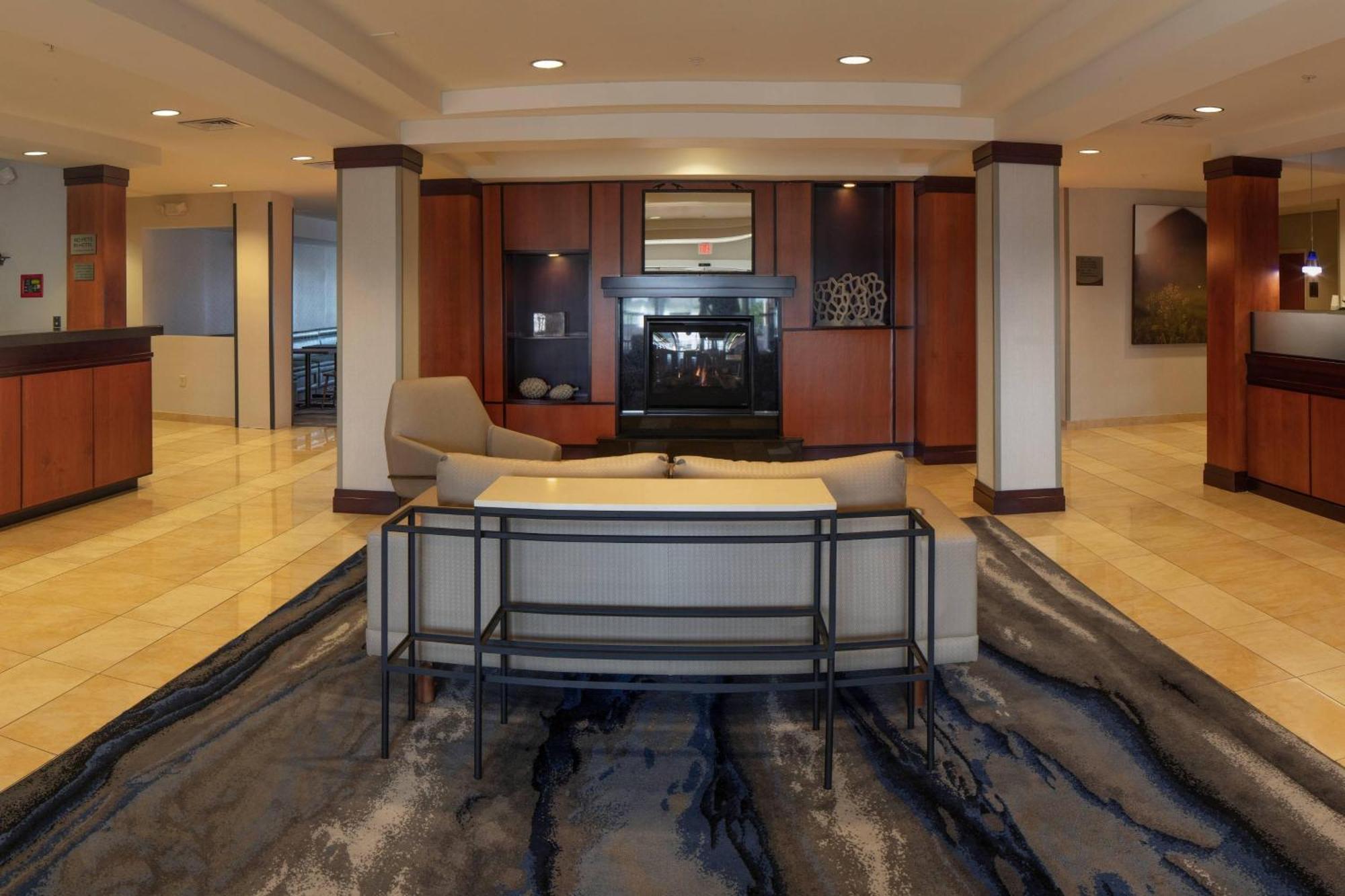 Fairfield & By Marriott 3* Venice