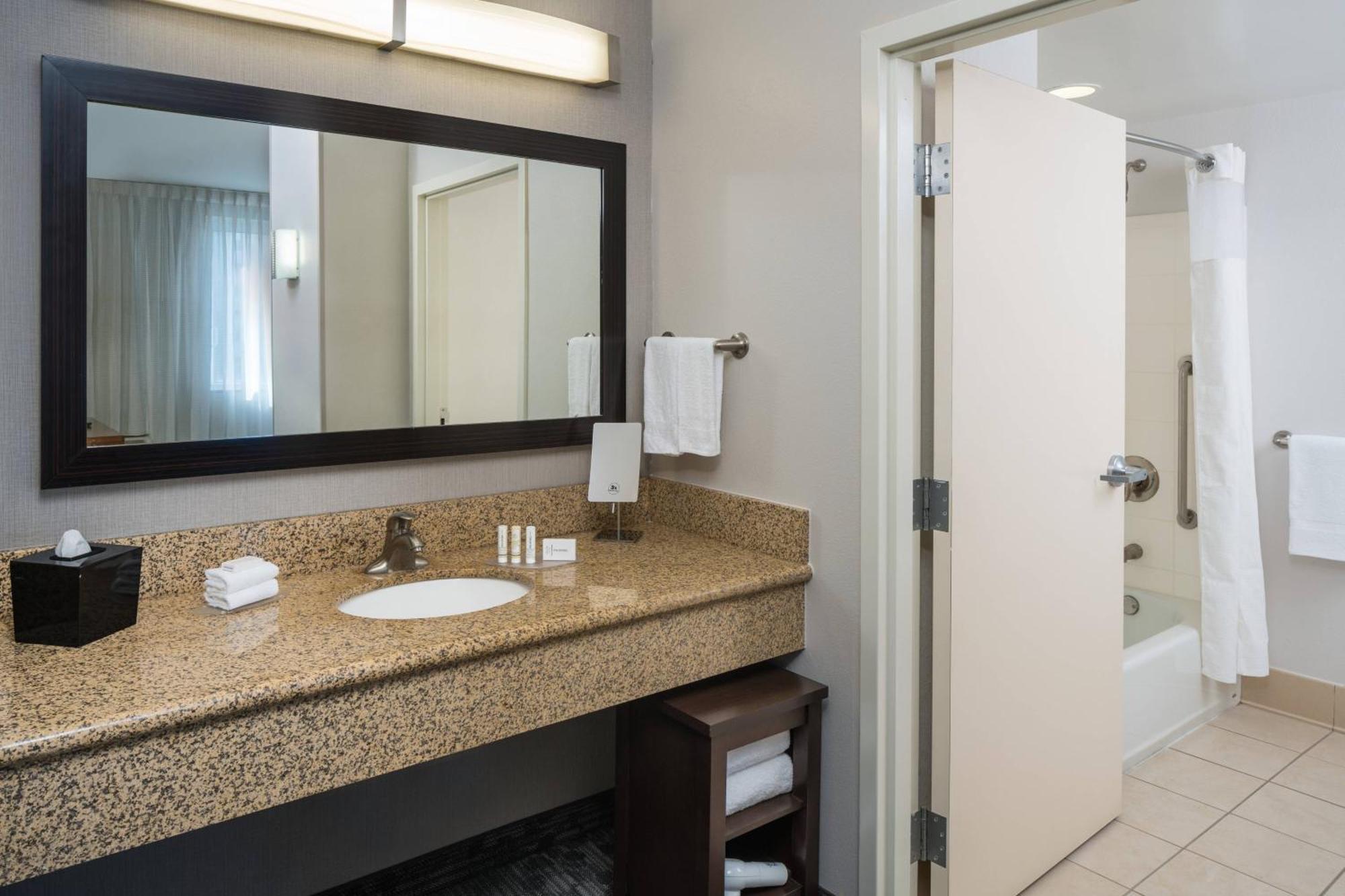 Hotel Courtyard By Marriott Miami West/fl Turnpike