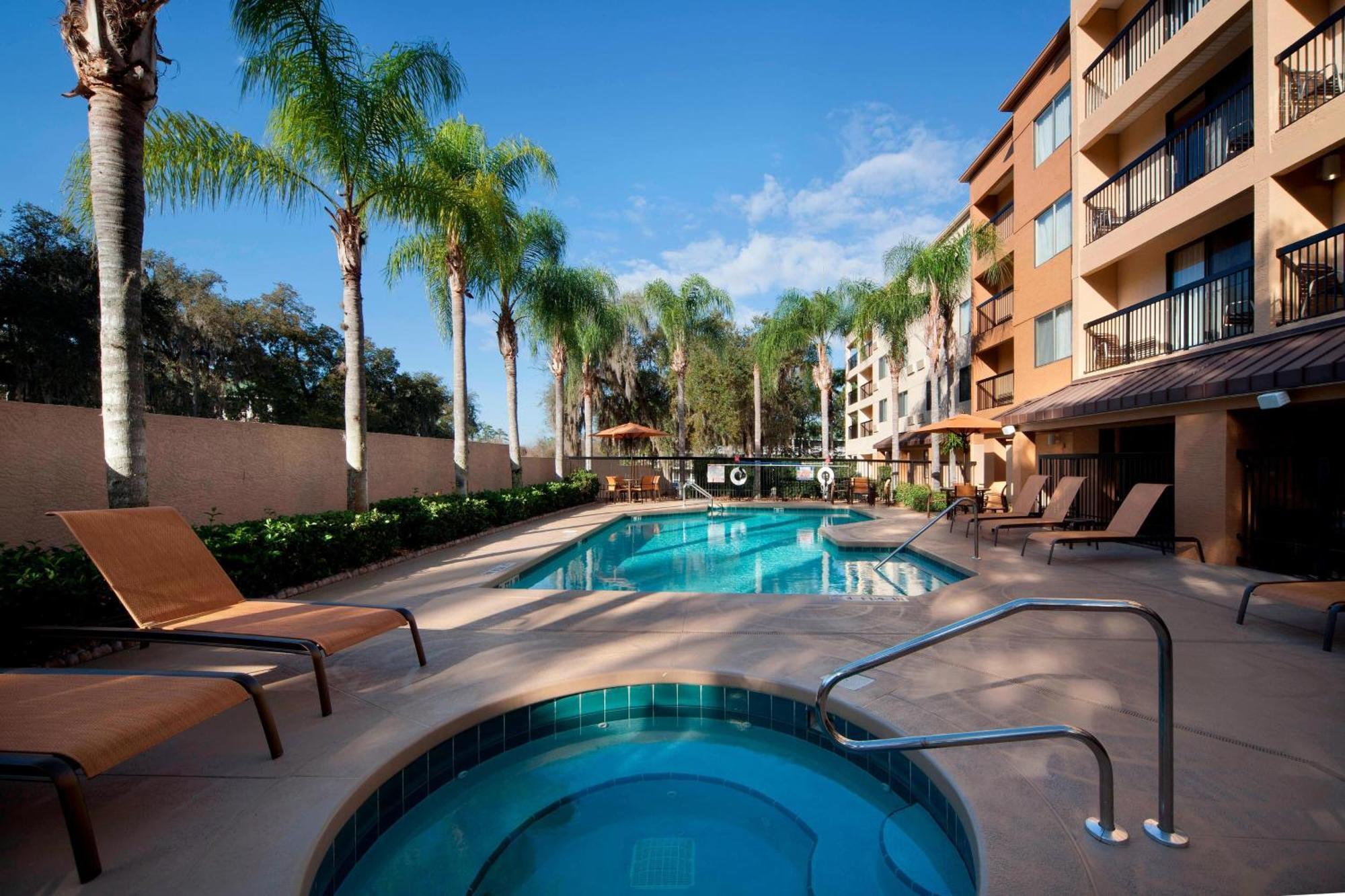 Courtyard By Marriott Orlando East/ucf Area Hotel Alafaya