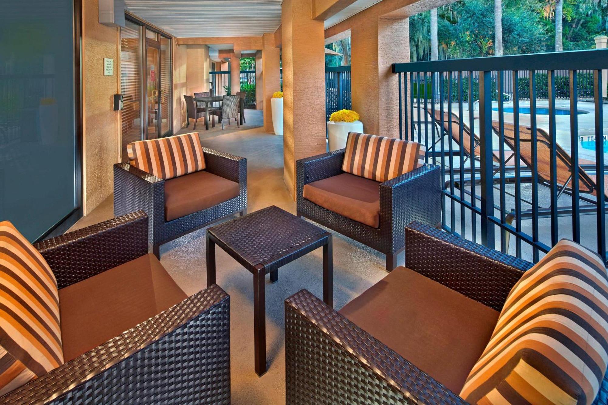 Hotel Courtyard By Marriott Orlando East/ucf Area 3*