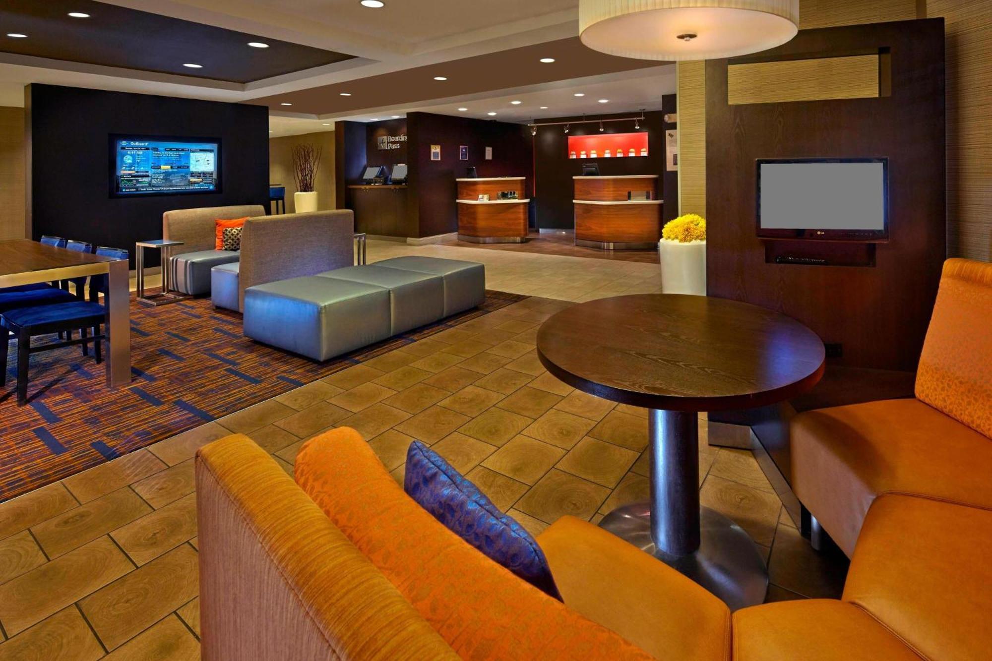 Hotel Courtyard By Marriott Orlando East/ucf Area