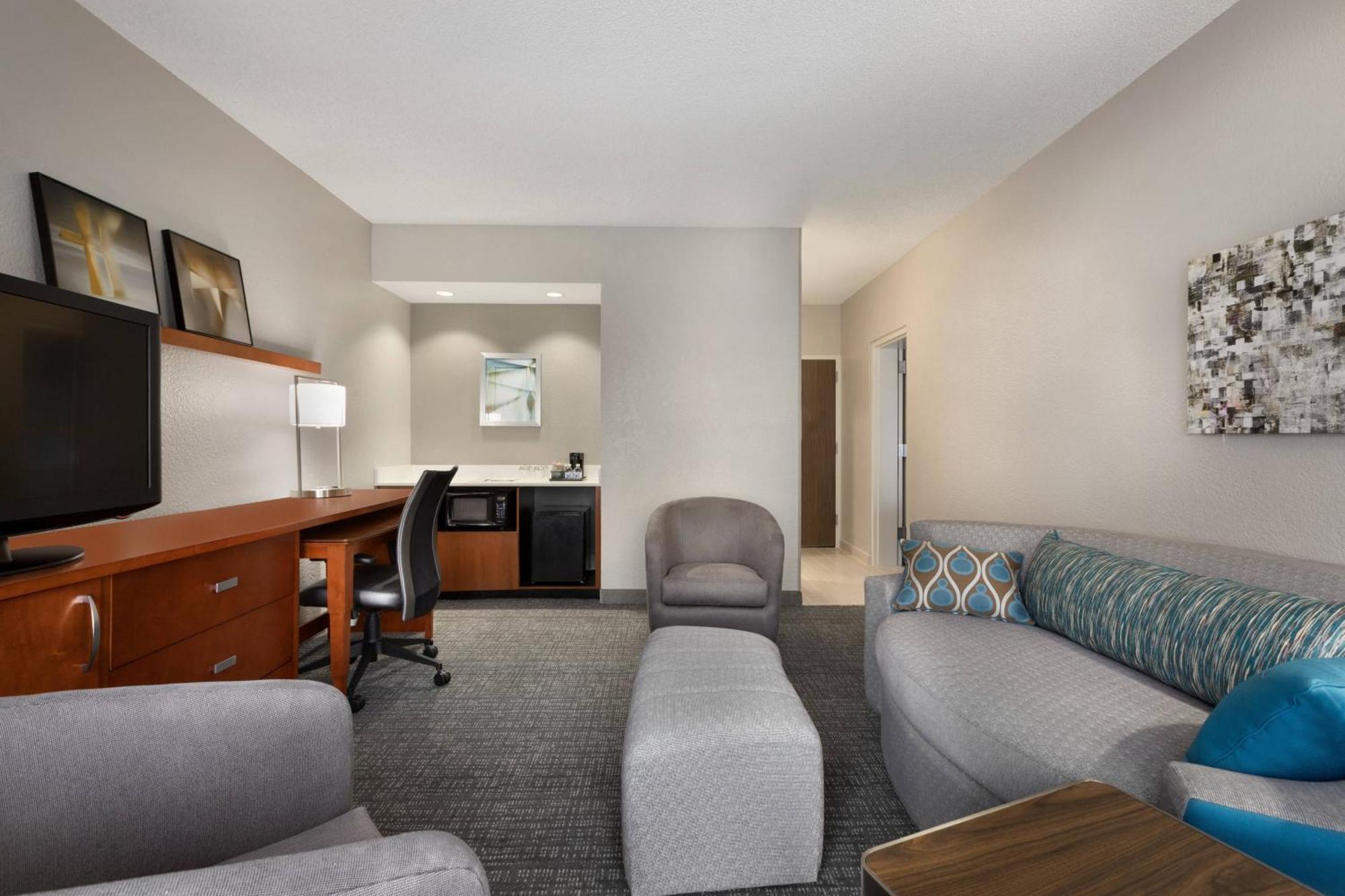 Courtyard Myers Cape Coral Fort Myers