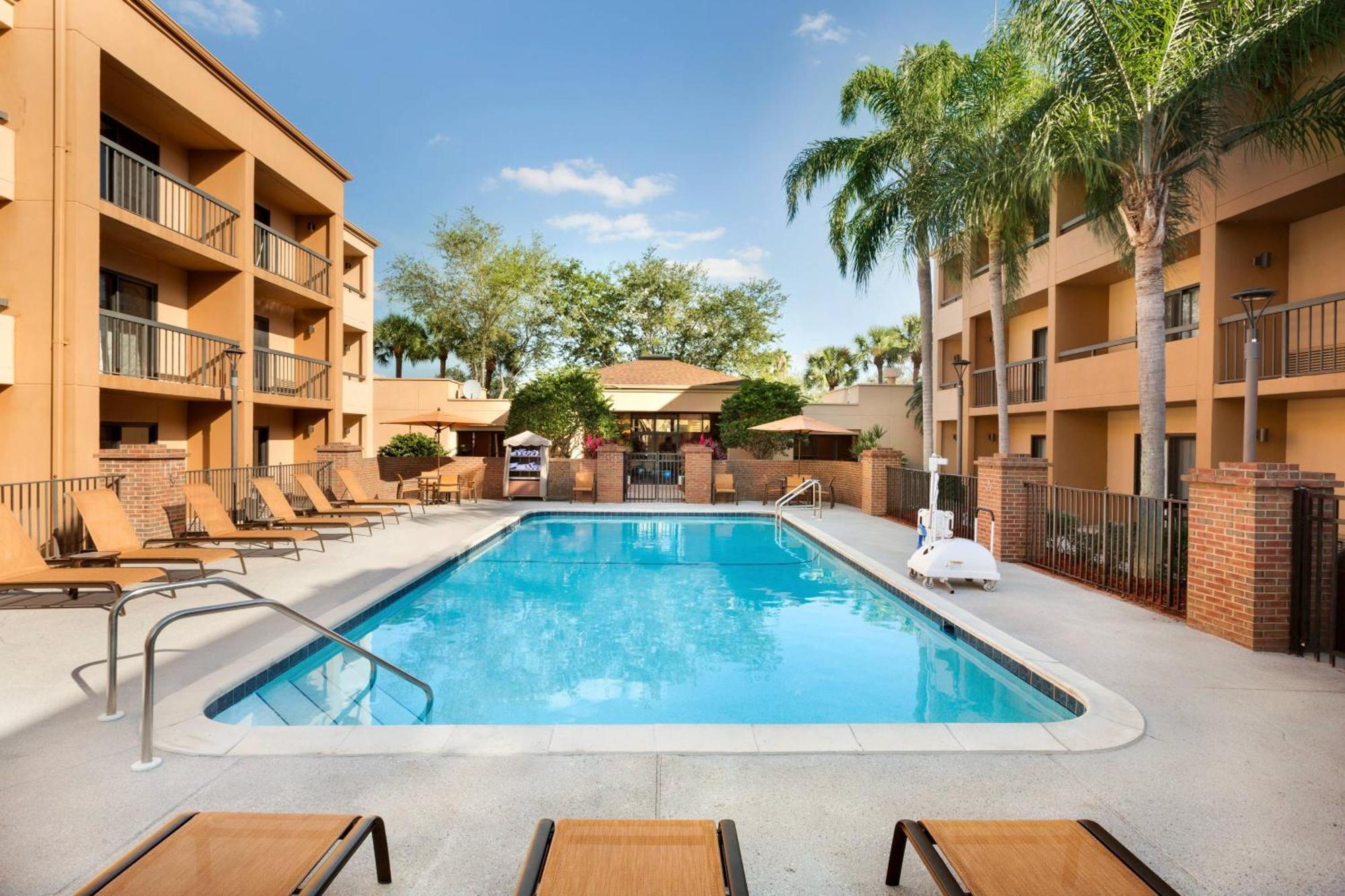 Hotel Courtyard Myers Cape Coral