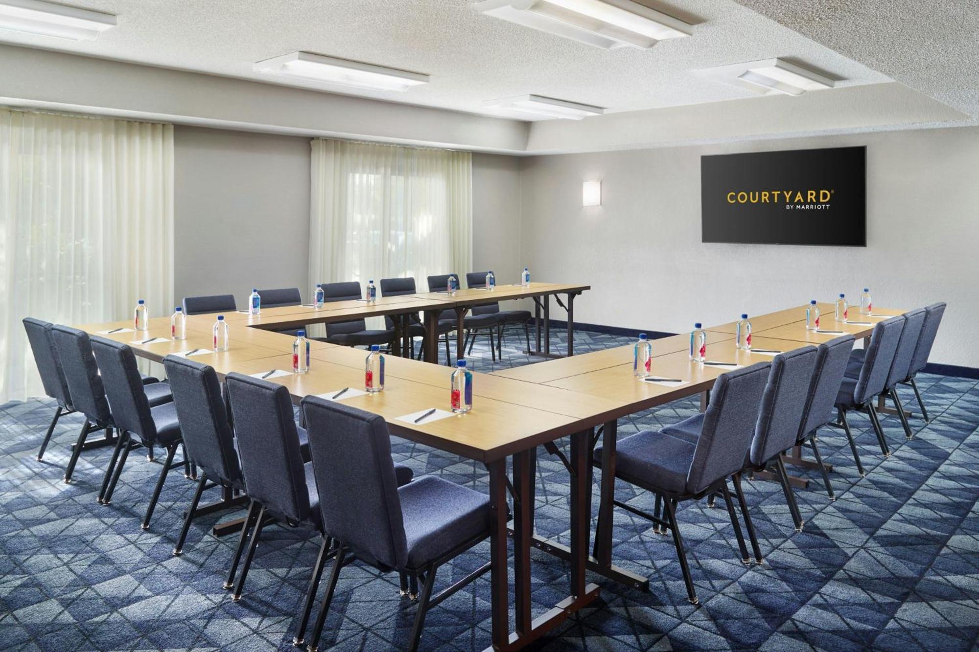 Hotel Courtyard By Marriott Lauderdale Of 3*