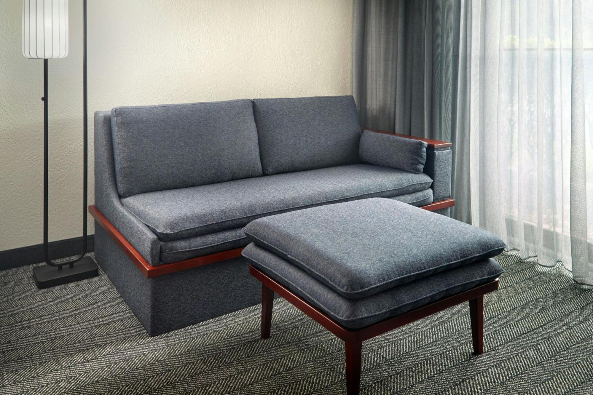 Courtyard By Marriott Lauderdale Of 3*