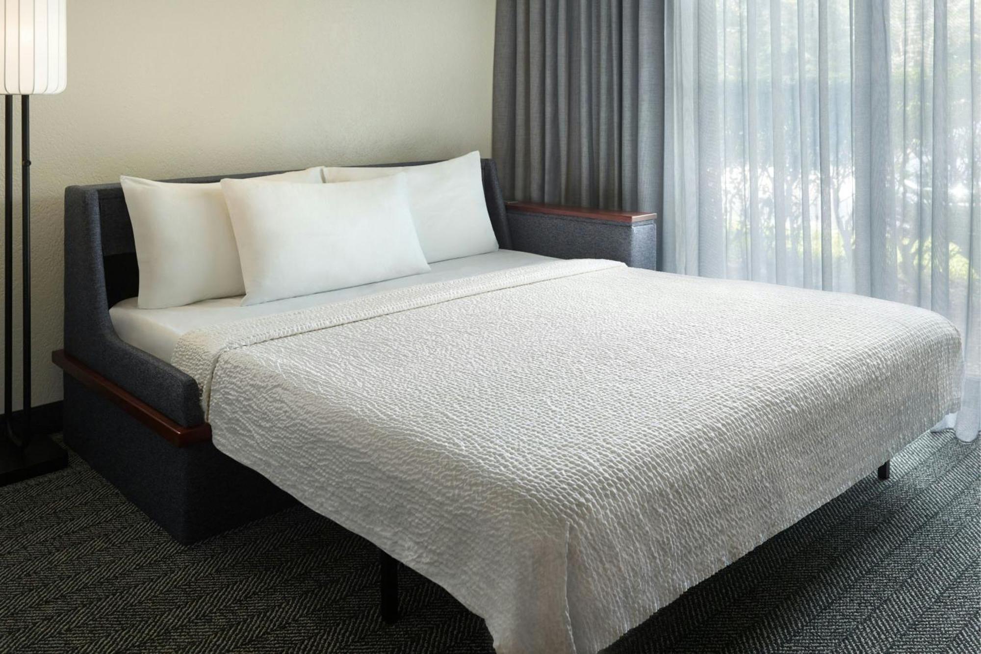 Courtyard By Marriott Lauderdale Of 3*