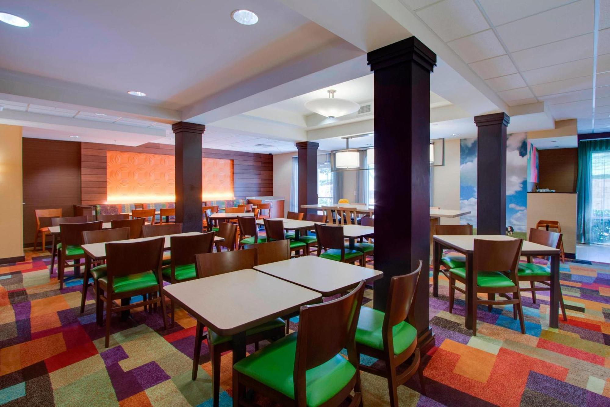 Fairfield & By Marriott 3* Clermont