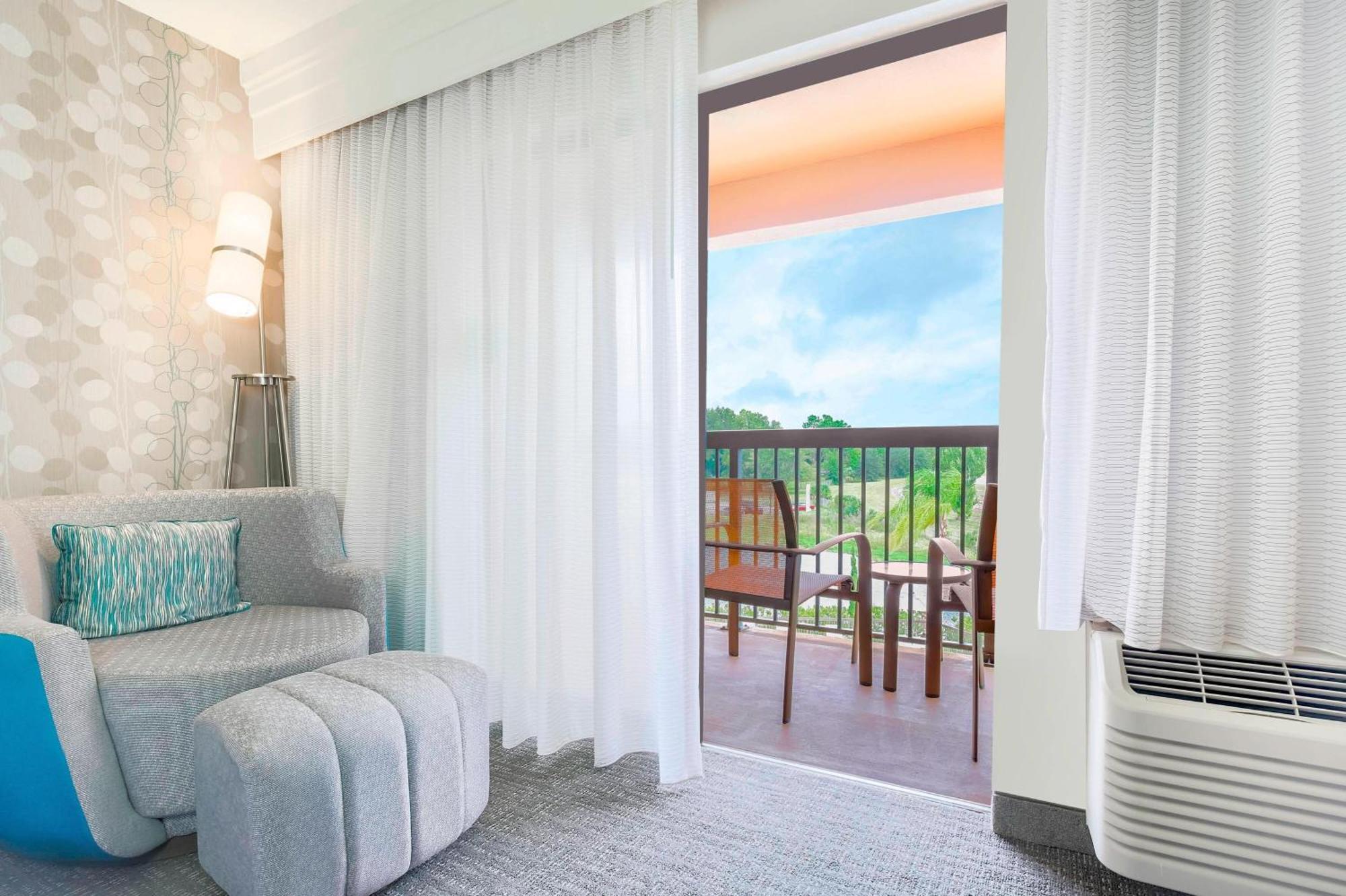 Courtyard By Marriott Orlando Mary North Hotel 3*