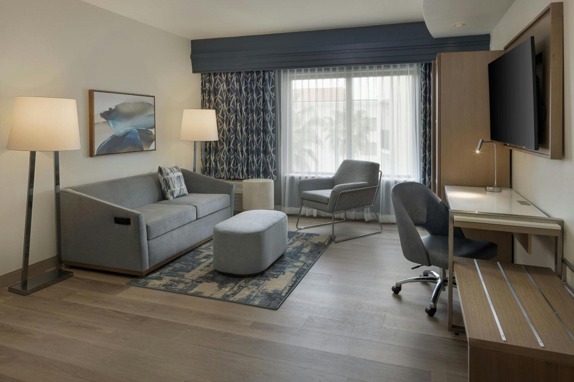 Hotel Courtyard By Marriott Sandestin At Grand Boulevard