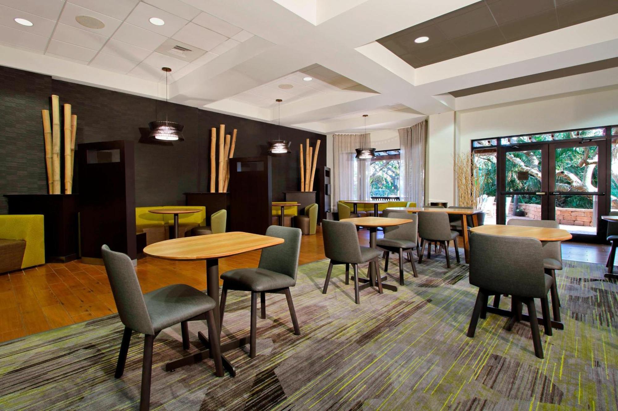 Courtyard By Marriott Cocoa Cape Canaveral Hotel 3*