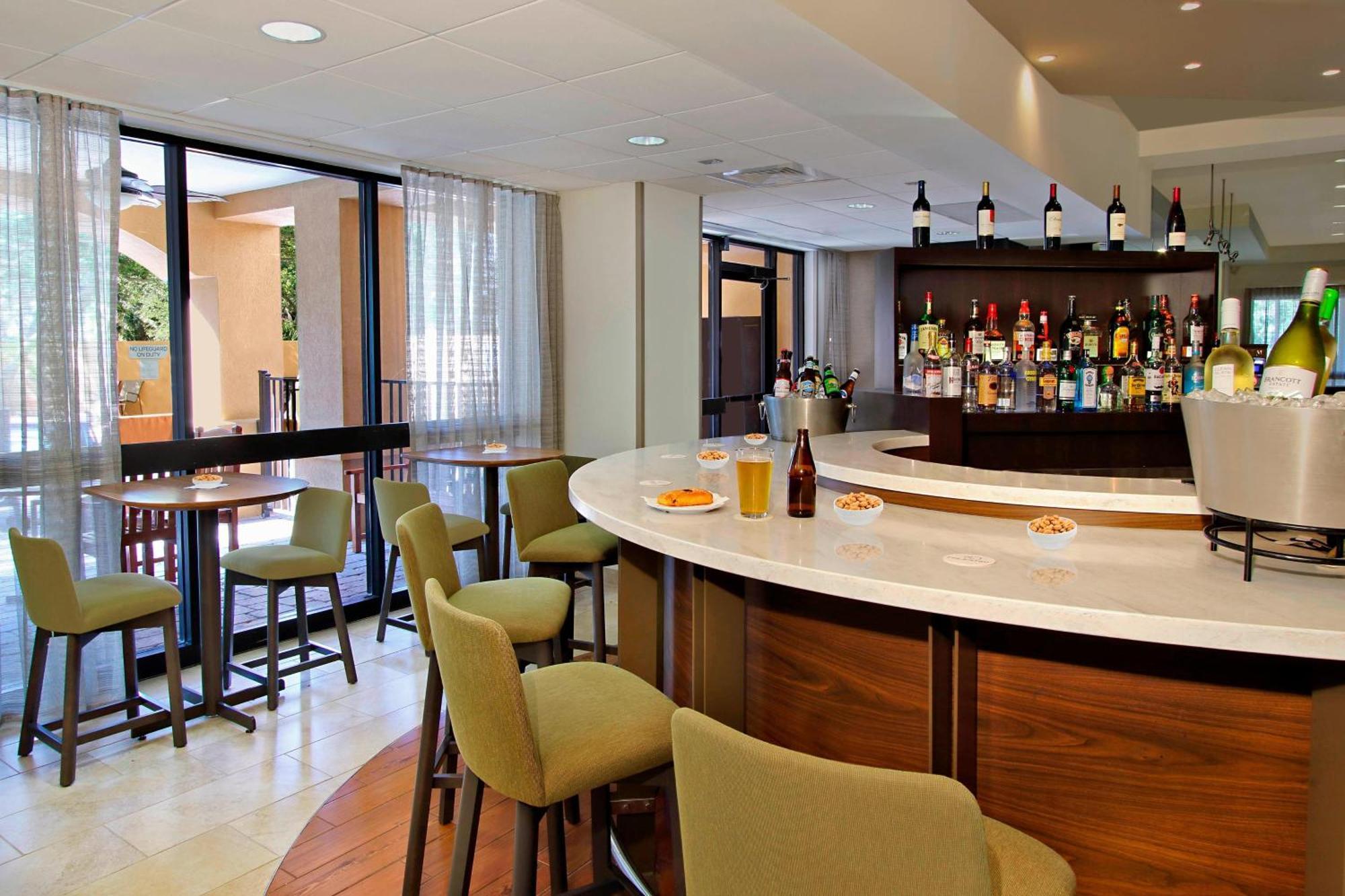 Courtyard By Marriott Cocoa Cape Canaveral Hotel