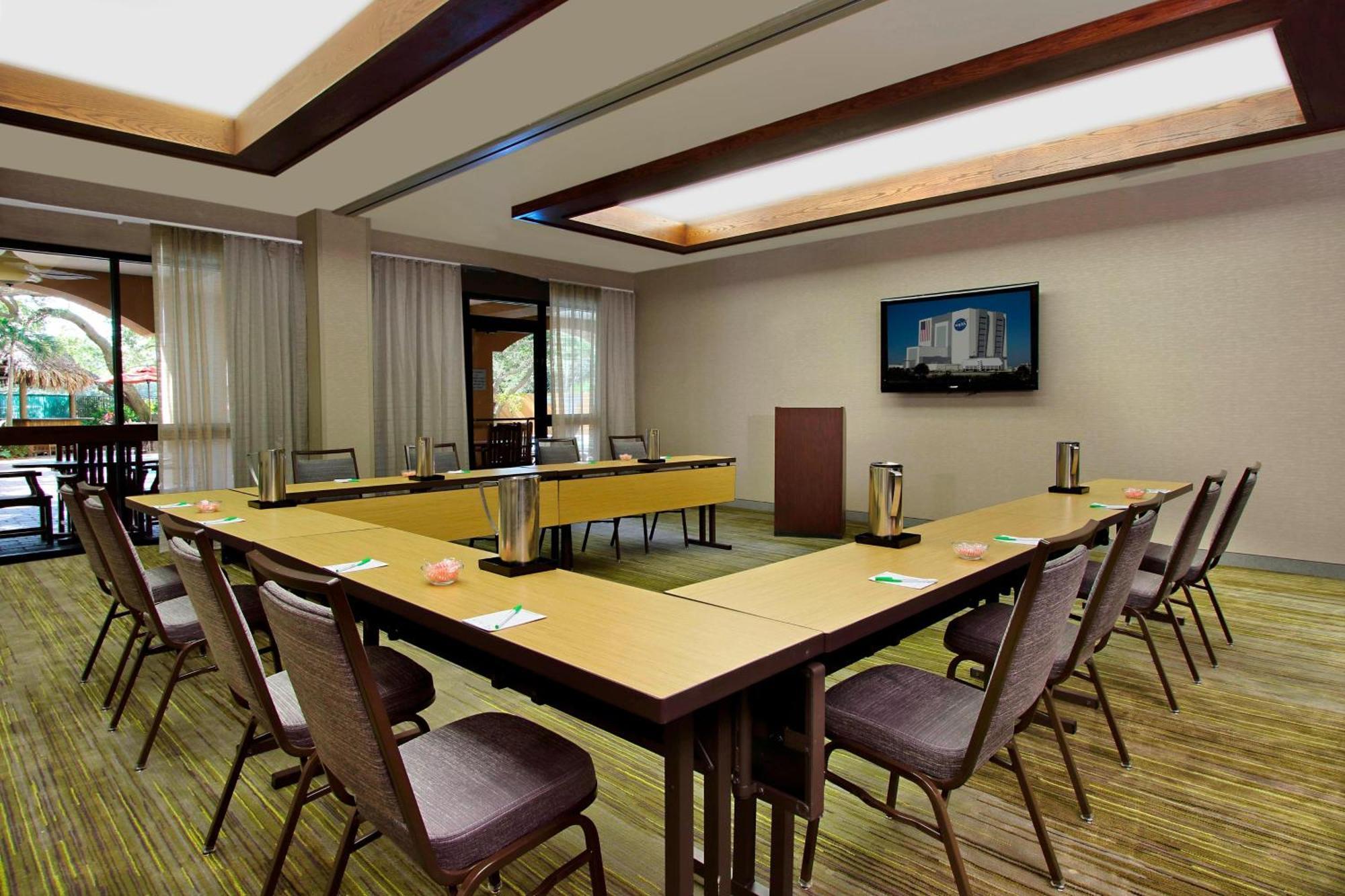 Courtyard By Marriott Cocoa Cape Canaveral Cocoa Beach