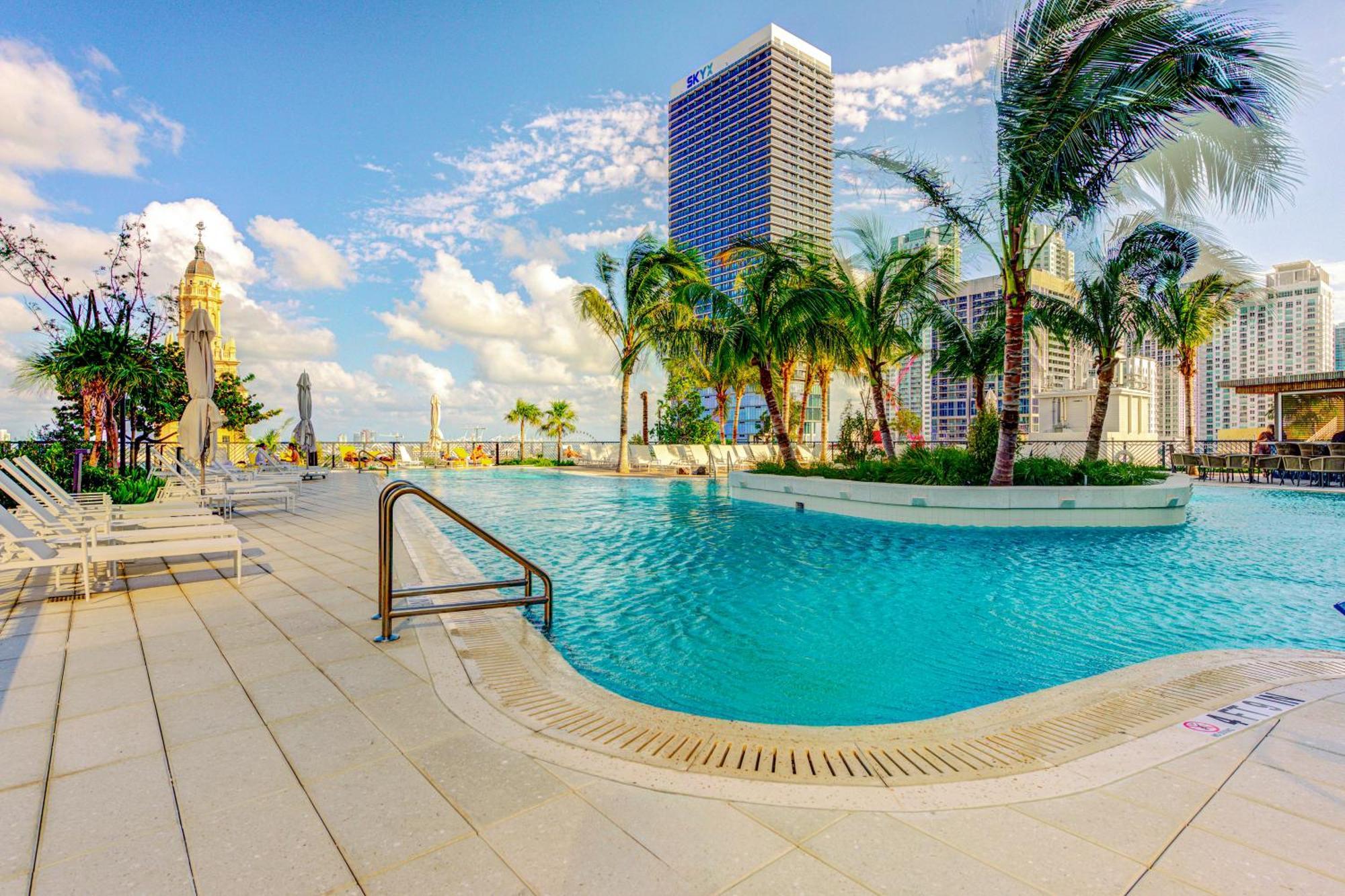 Magic Penthouse Balcony Ocean View, Pool Resort, Spa, Heart Of Apartment *