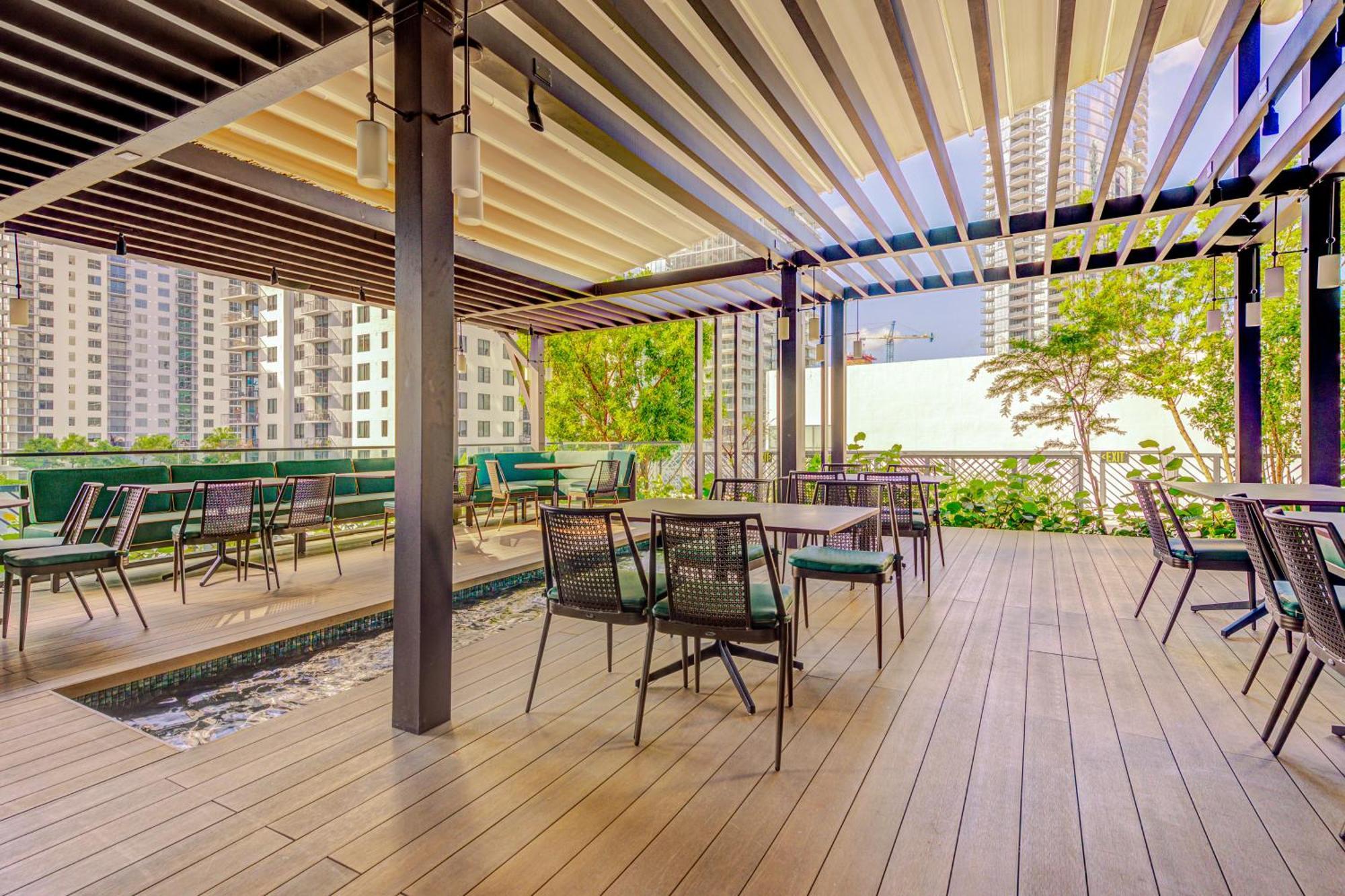 Magic Penthouse Balcony Ocean View, Pool Resort, Spa, Heart Of *