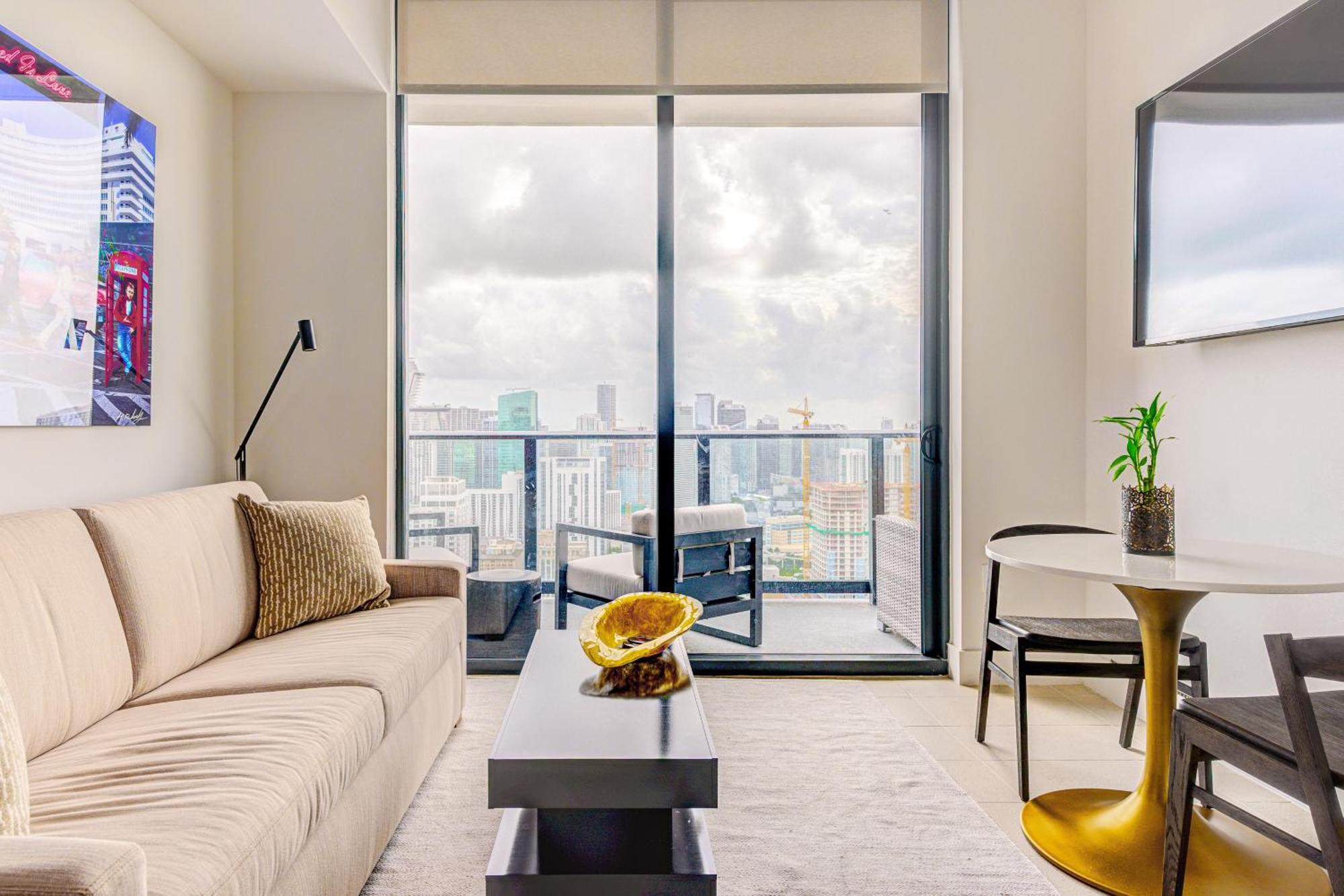 Apartment Magic Penthouse Balcony Ocean View, Pool Resort, Spa, Heart Of