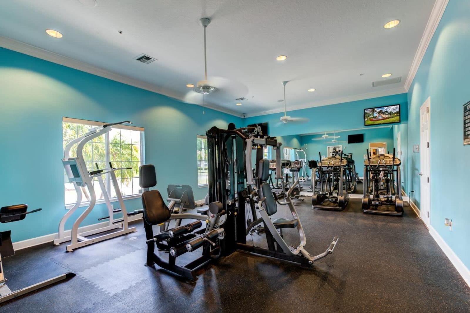 W Pool & Games Near -pet Friendly Holiday home *