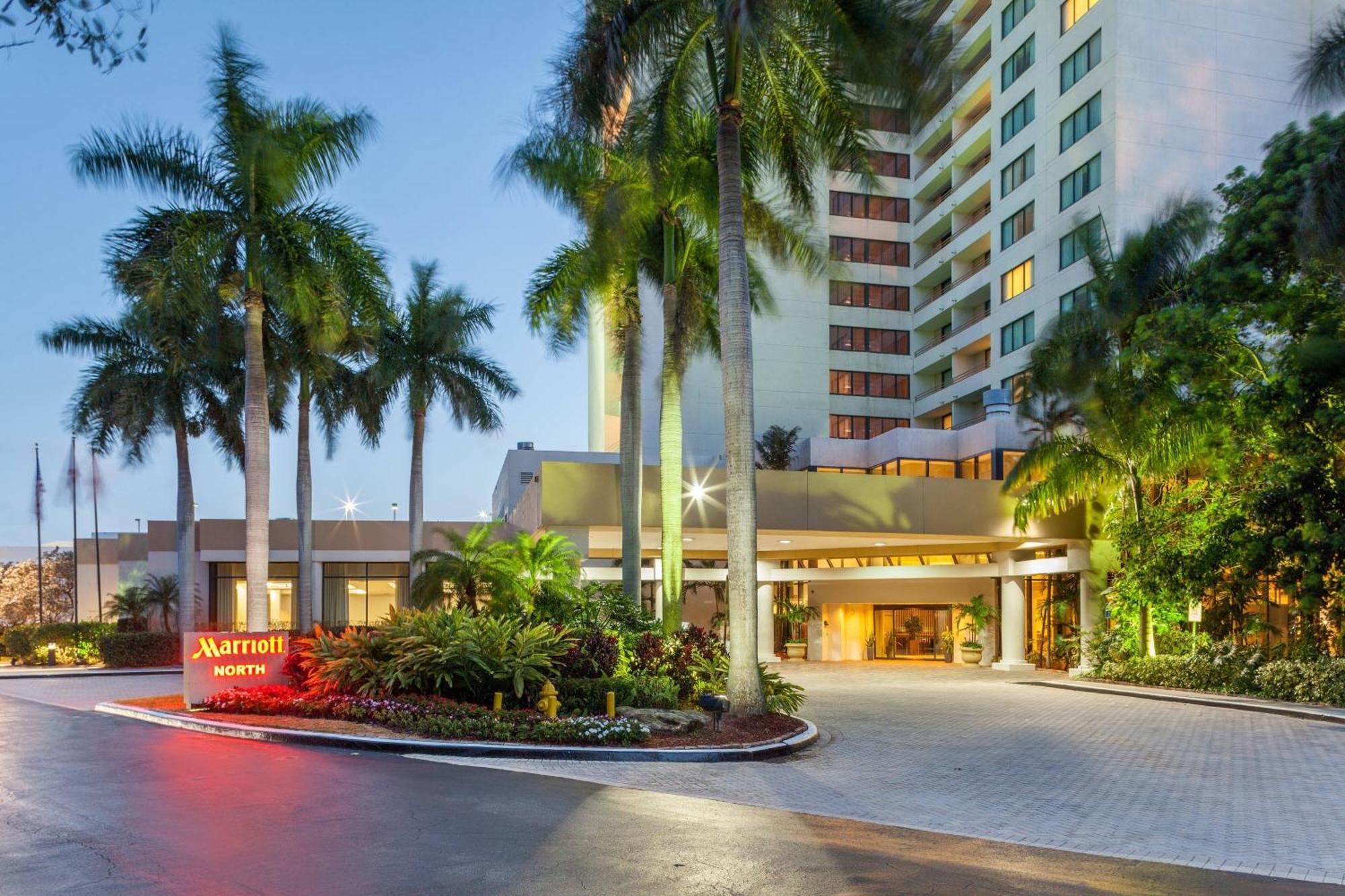 Lauderdale Marriott North Hotel 4*