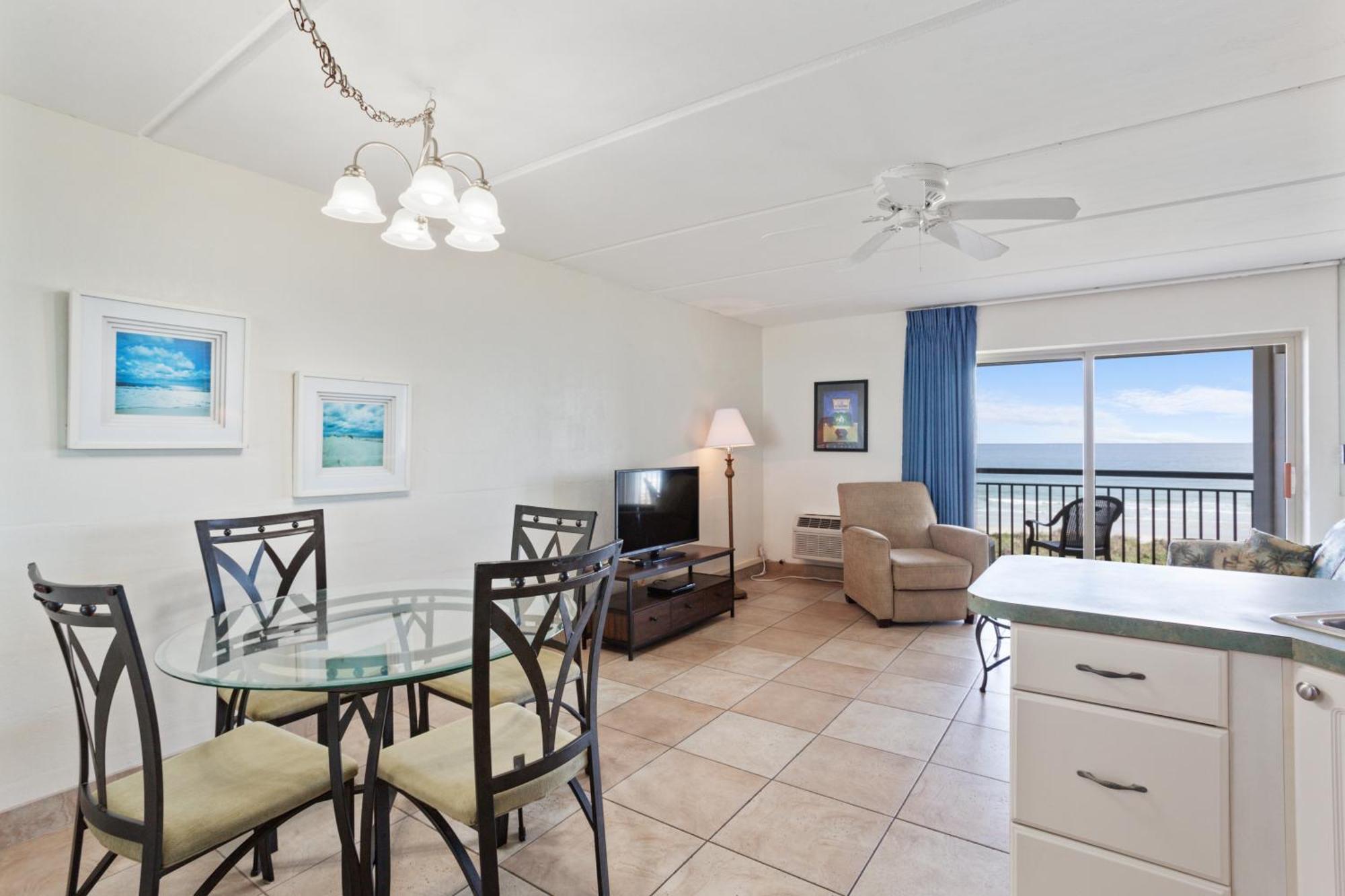 Beachers Hotel Crescent Beach