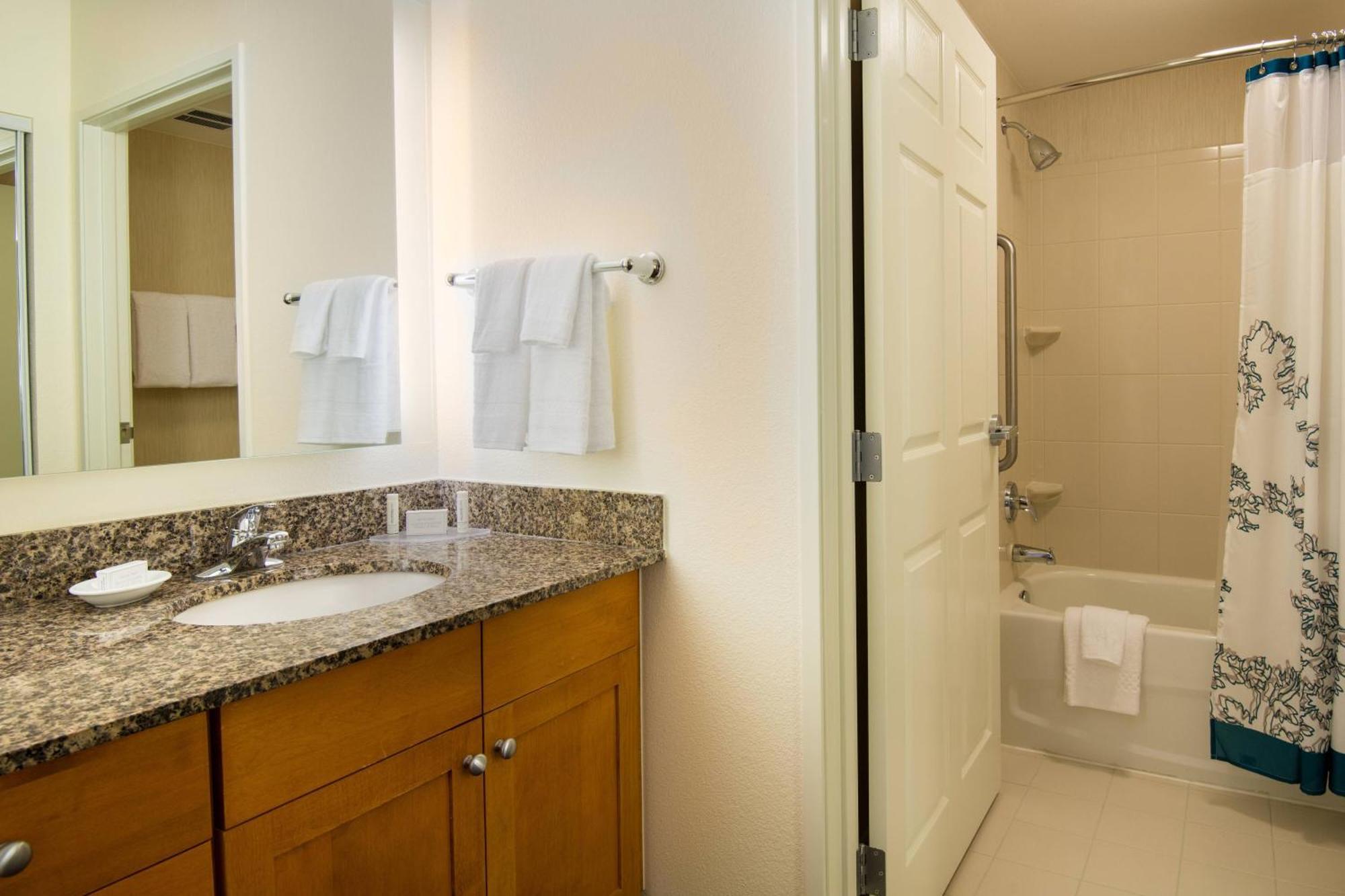 Lauderdale Sw/miramar Hotel 3*