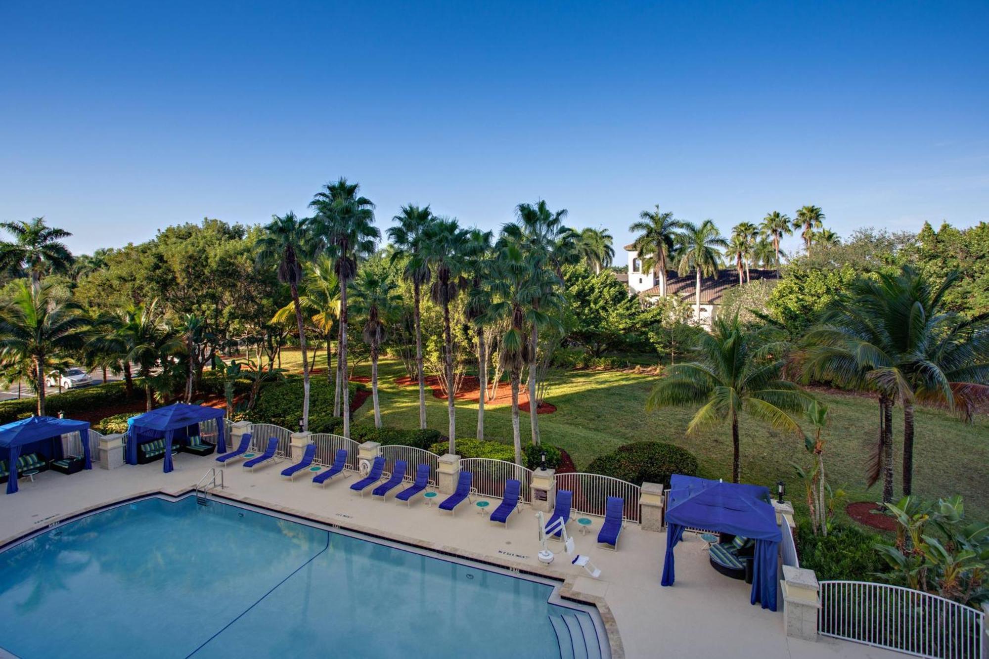 Lauderdale Marriott & Convention Center