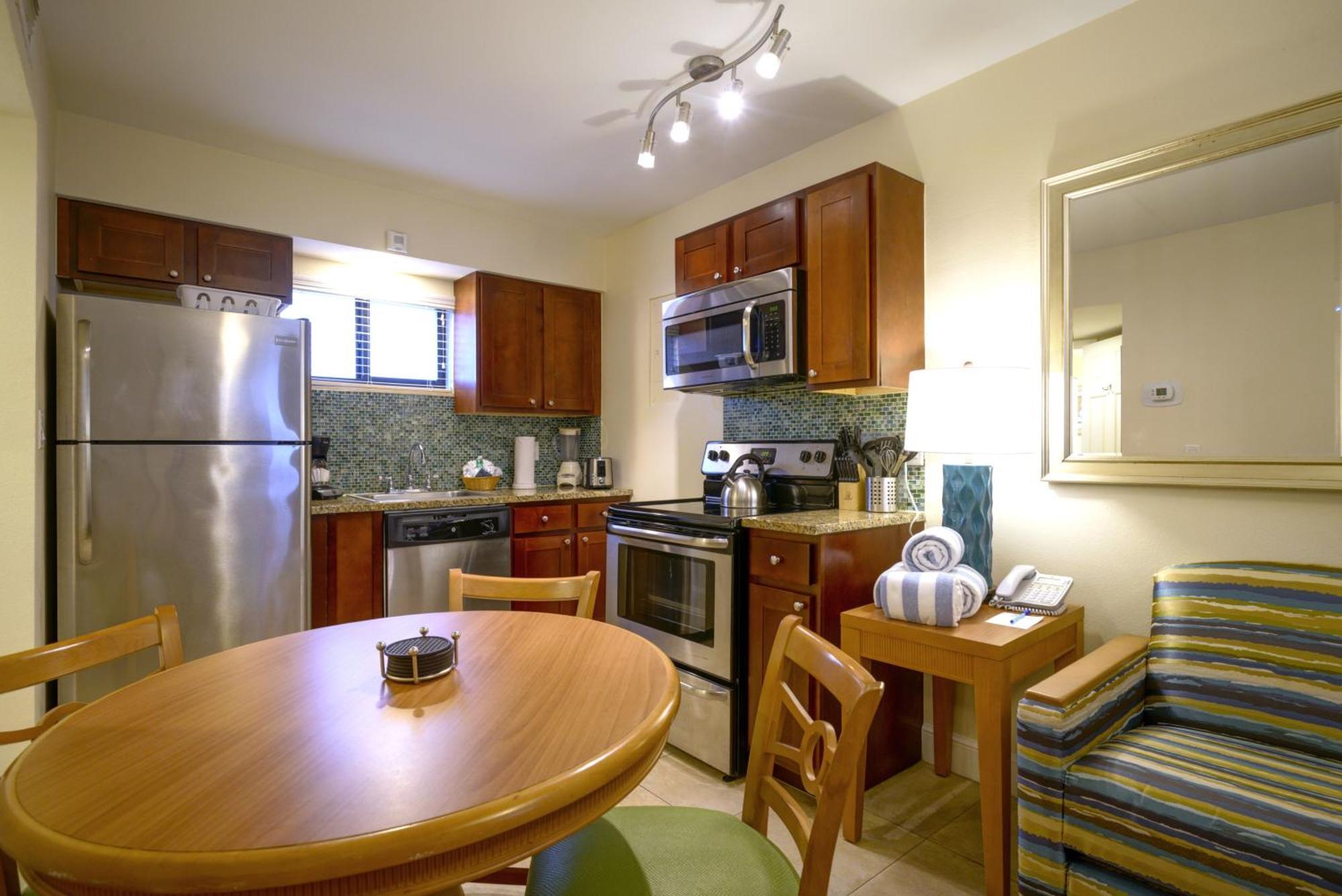 Hotel La Costa Club Pompano Beach