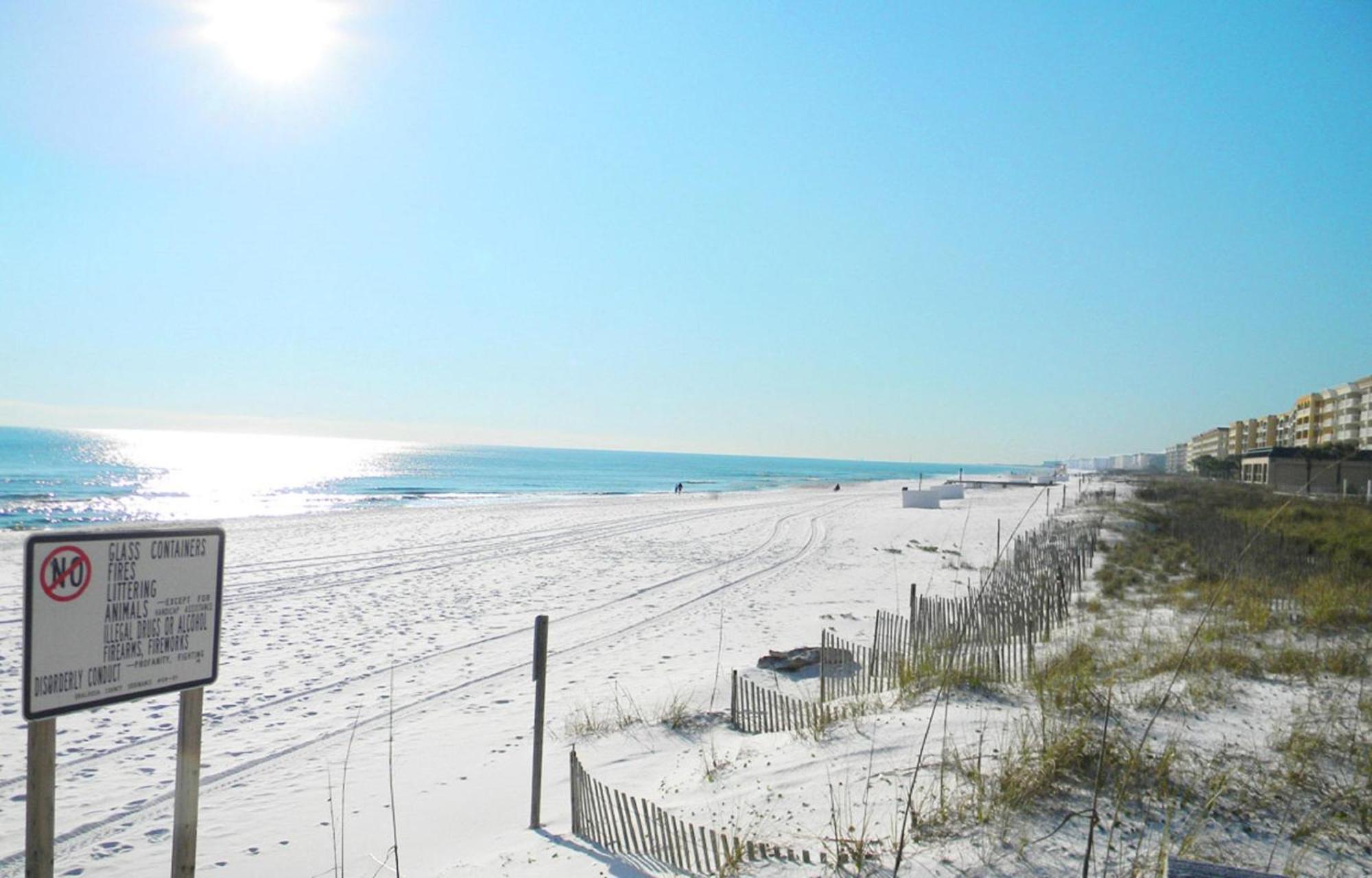 Apartment Island Sands 206 *