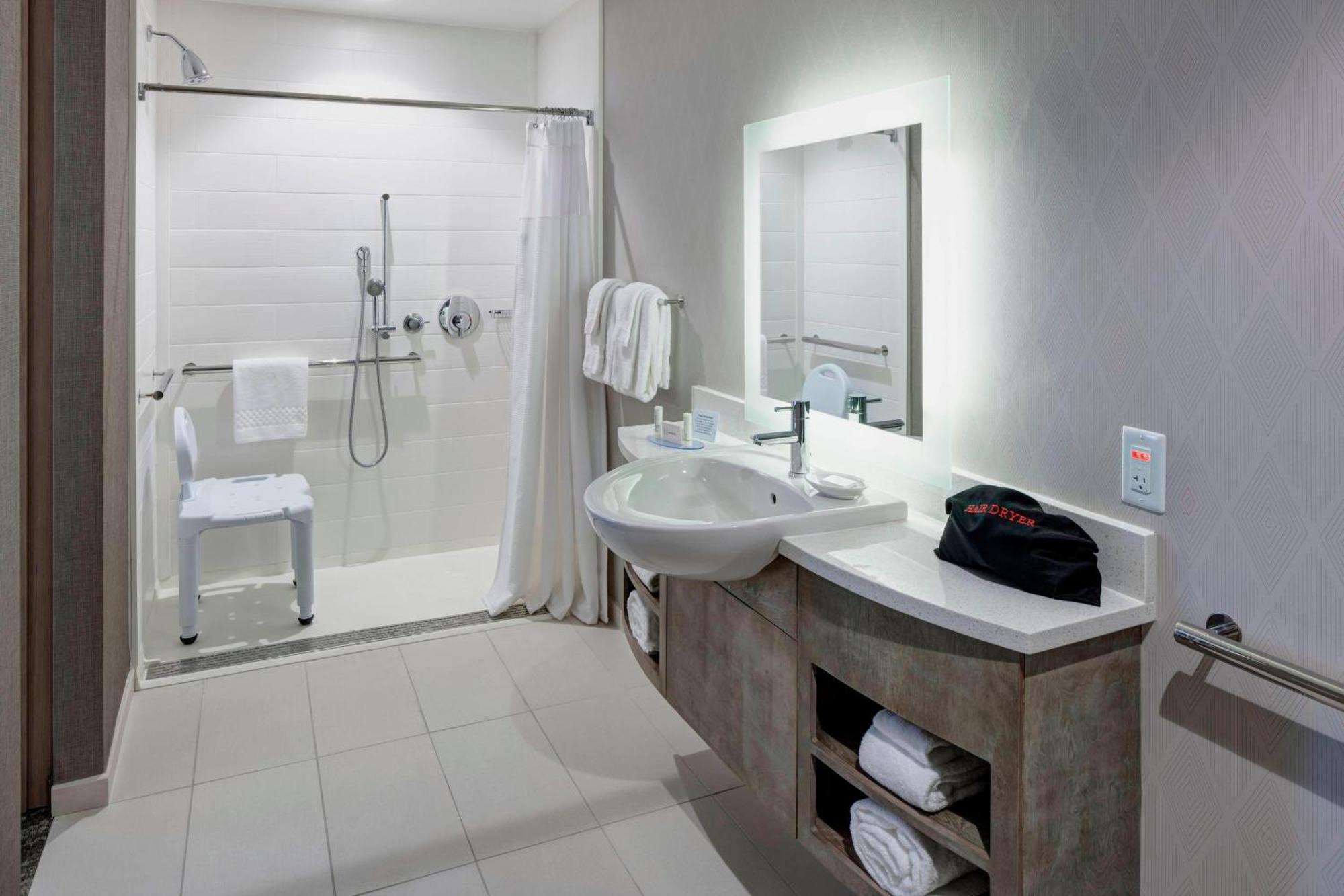 Springhill By Marriott Clearwater Hotel