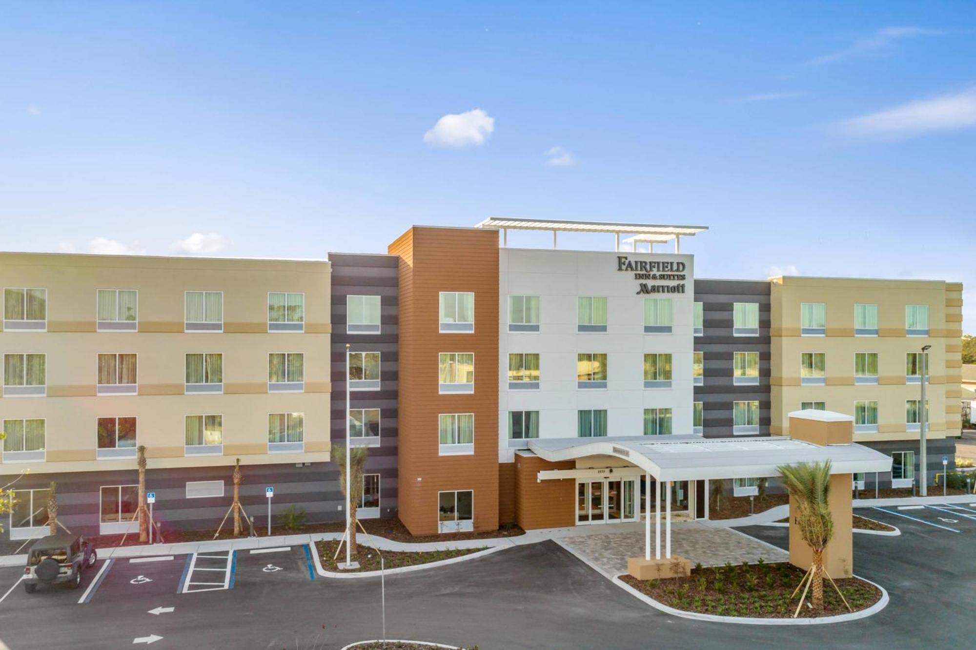 Fairfield & By Marriott St Petersburg North Hotel