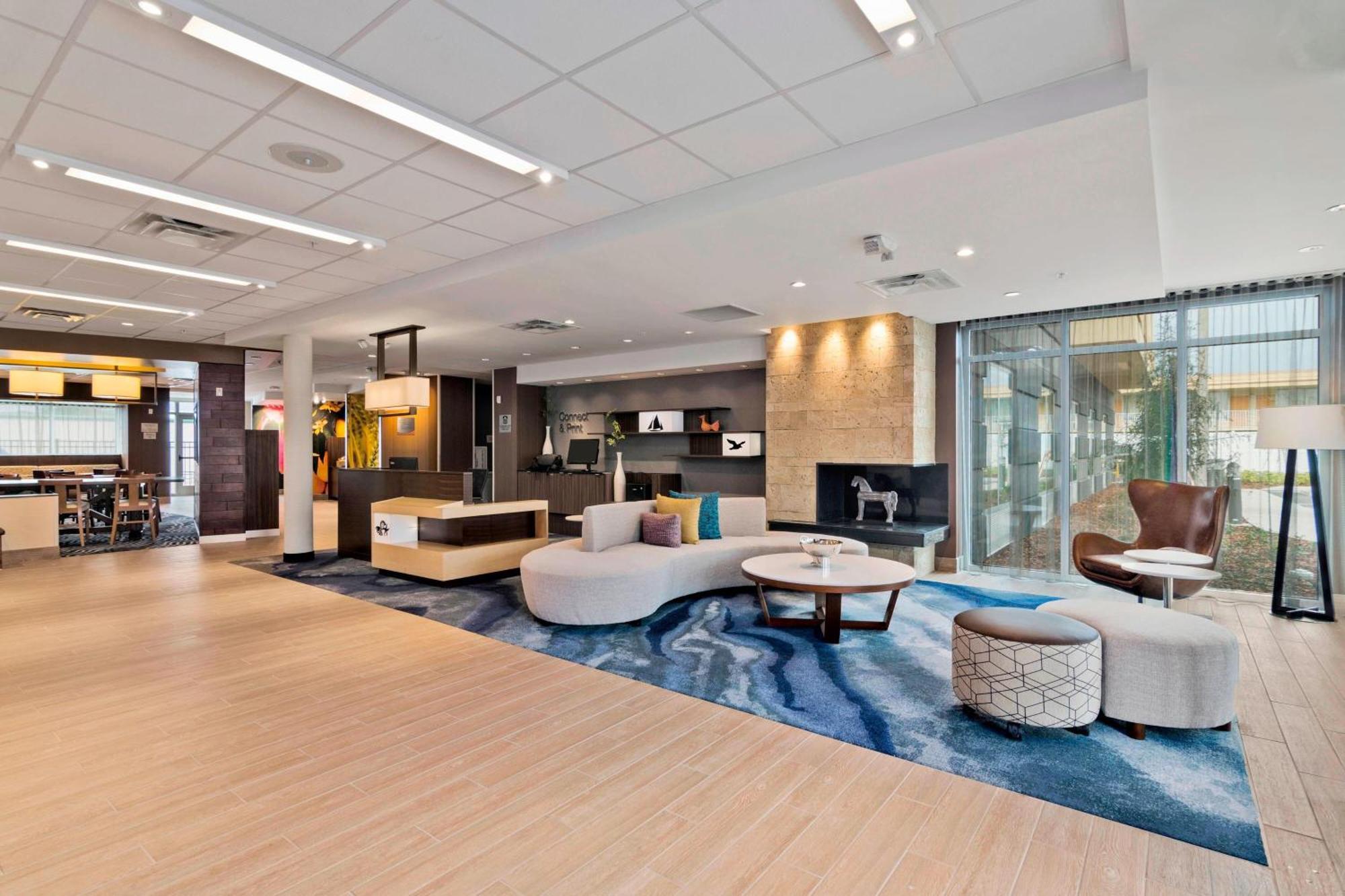 Hotel Fairfield & By Marriott St Petersburg North St. Petersburg