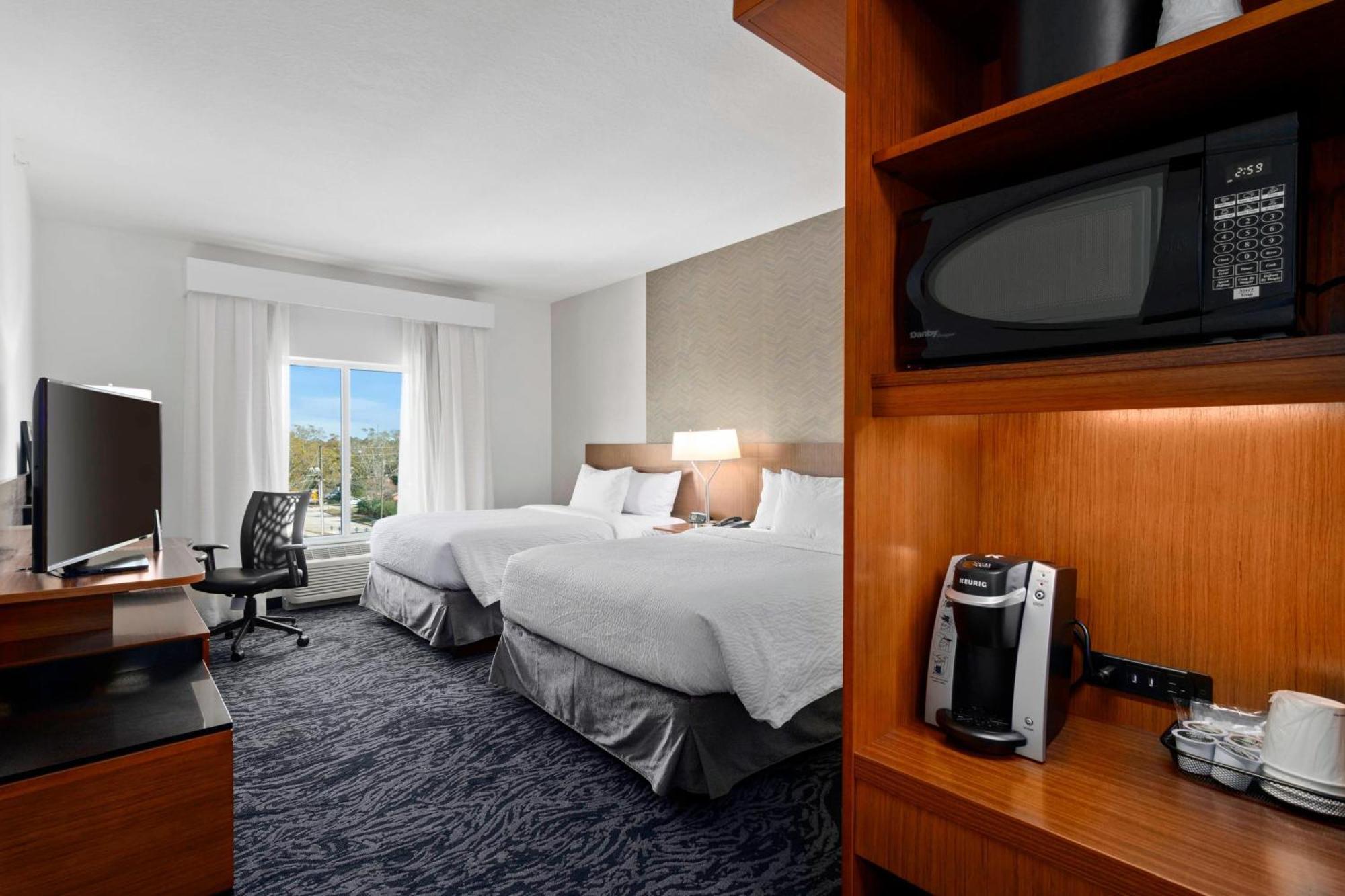 Fairfield & By Marriott St Petersburg North 4*