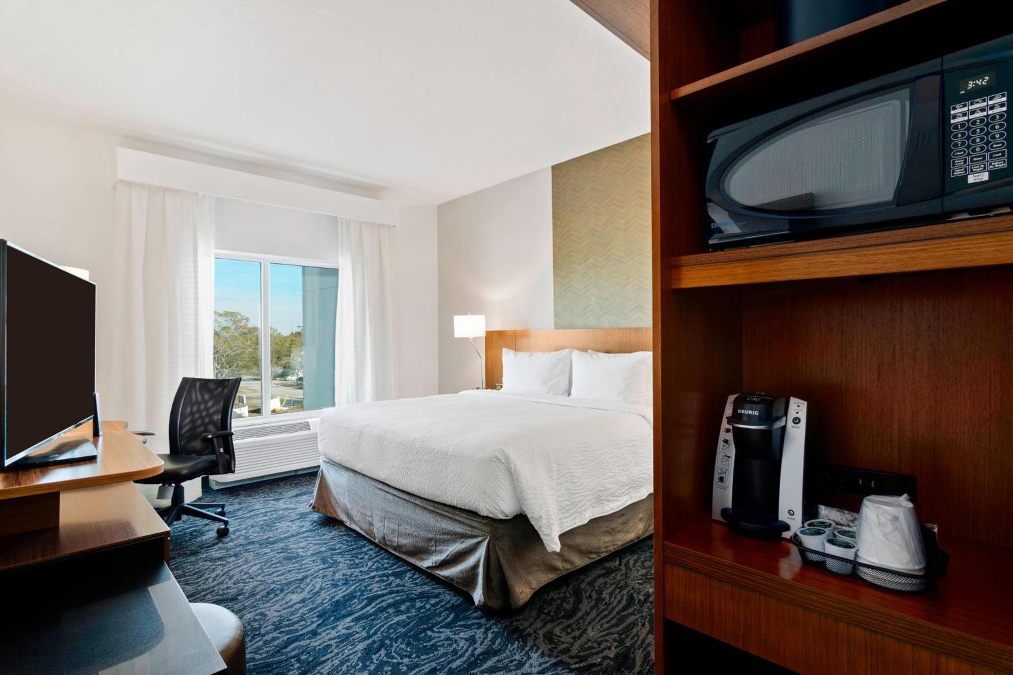 Fairfield & By Marriott St Petersburg North Hotel St. Petersburg