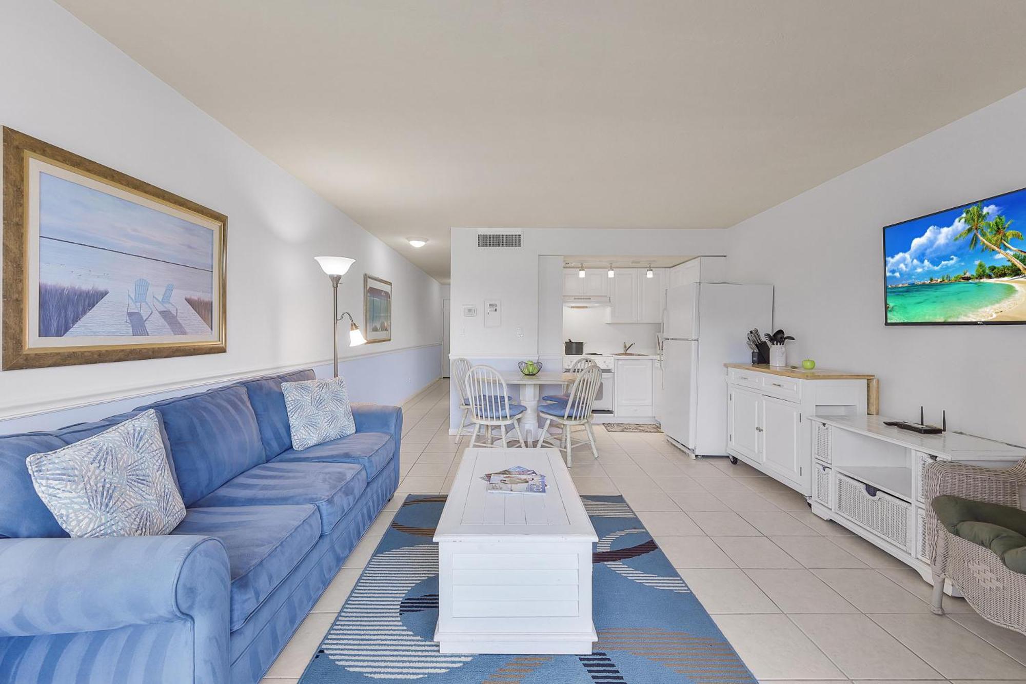 Holiday home Club 216