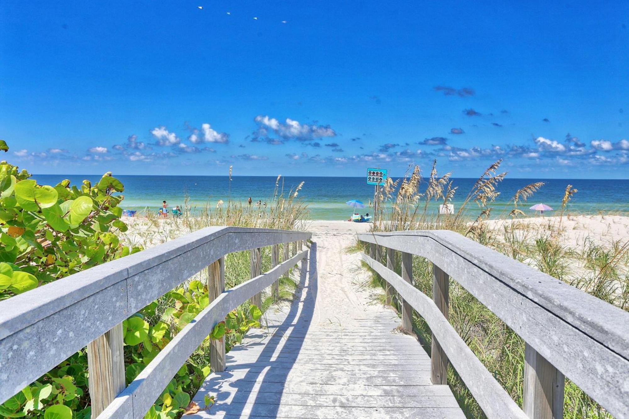 Holiday home Land's End 11-307 Front - Premier St. Pete Beach