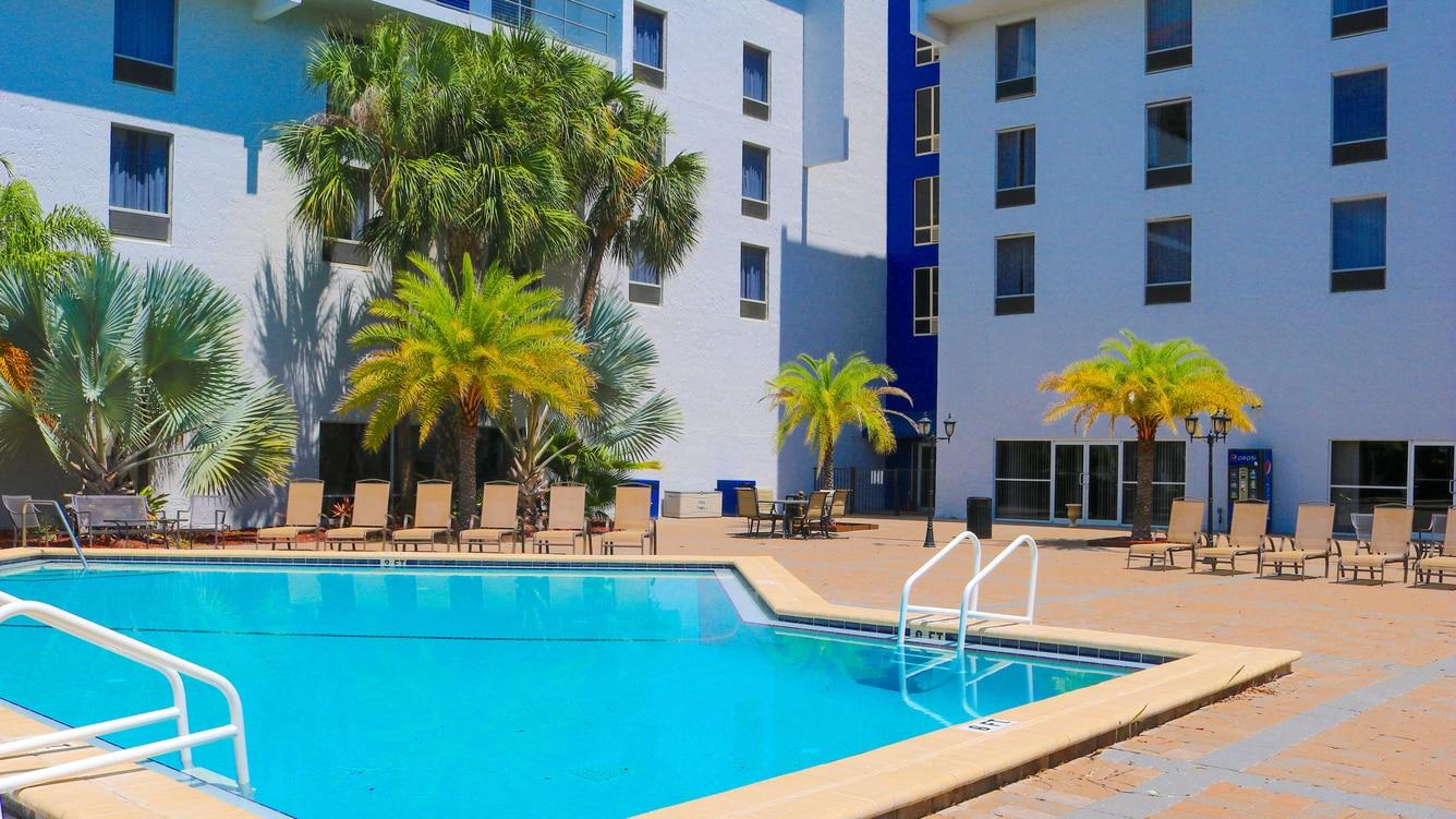 Southbank Riverwalk Hotel 3*