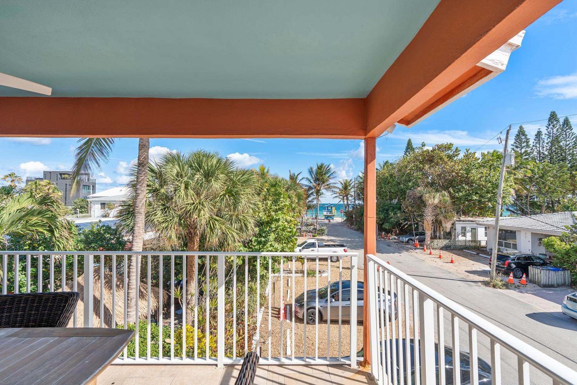 The Desoto - Oceanview Apartment