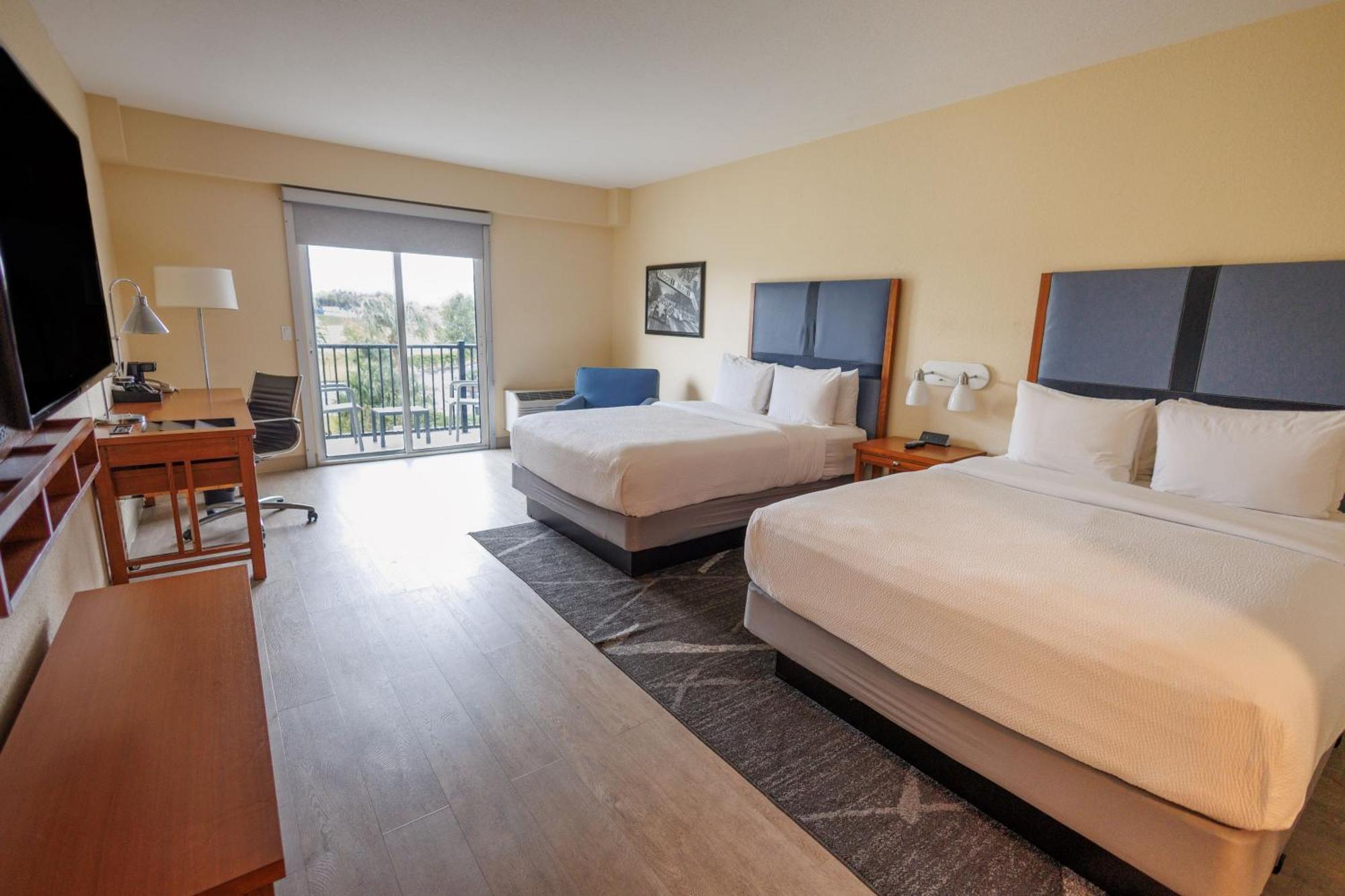 Hotel Seven Raceway
