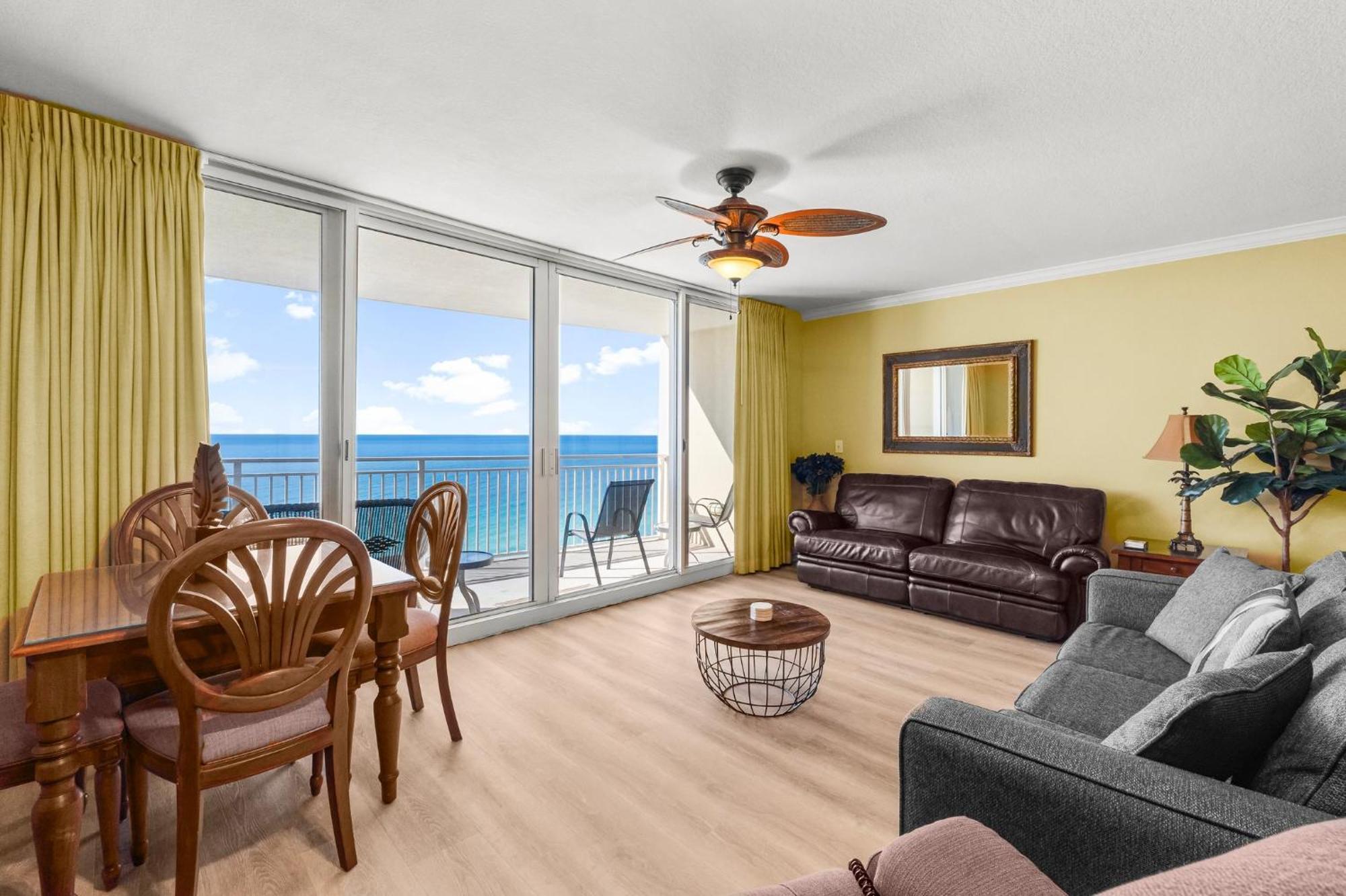 Beautiful Beachfront Paradise! Emerald *