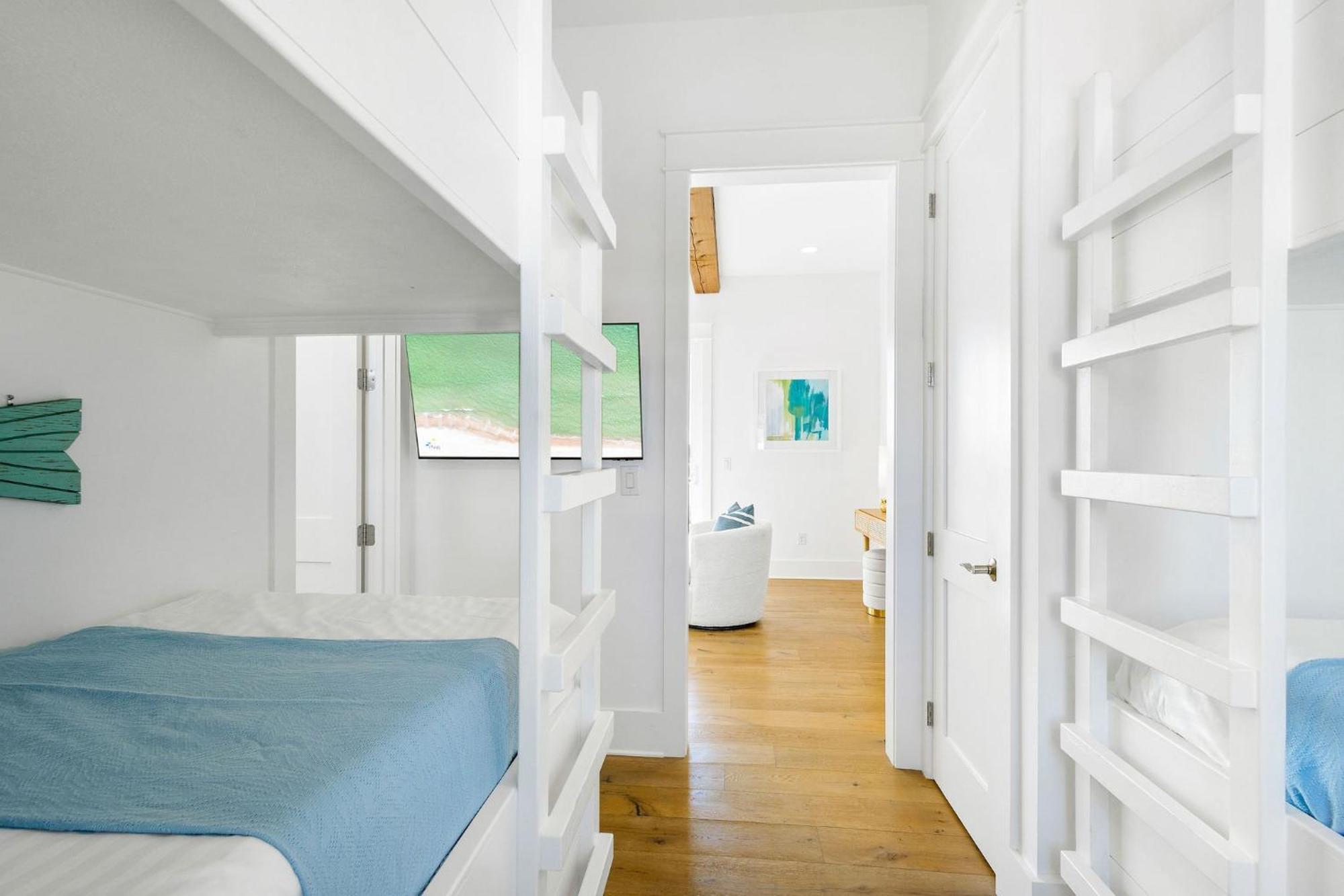 Holiday home Poppy House By On 30a- Pool, Bikes, Golf Cart Santa Rosa Beach
