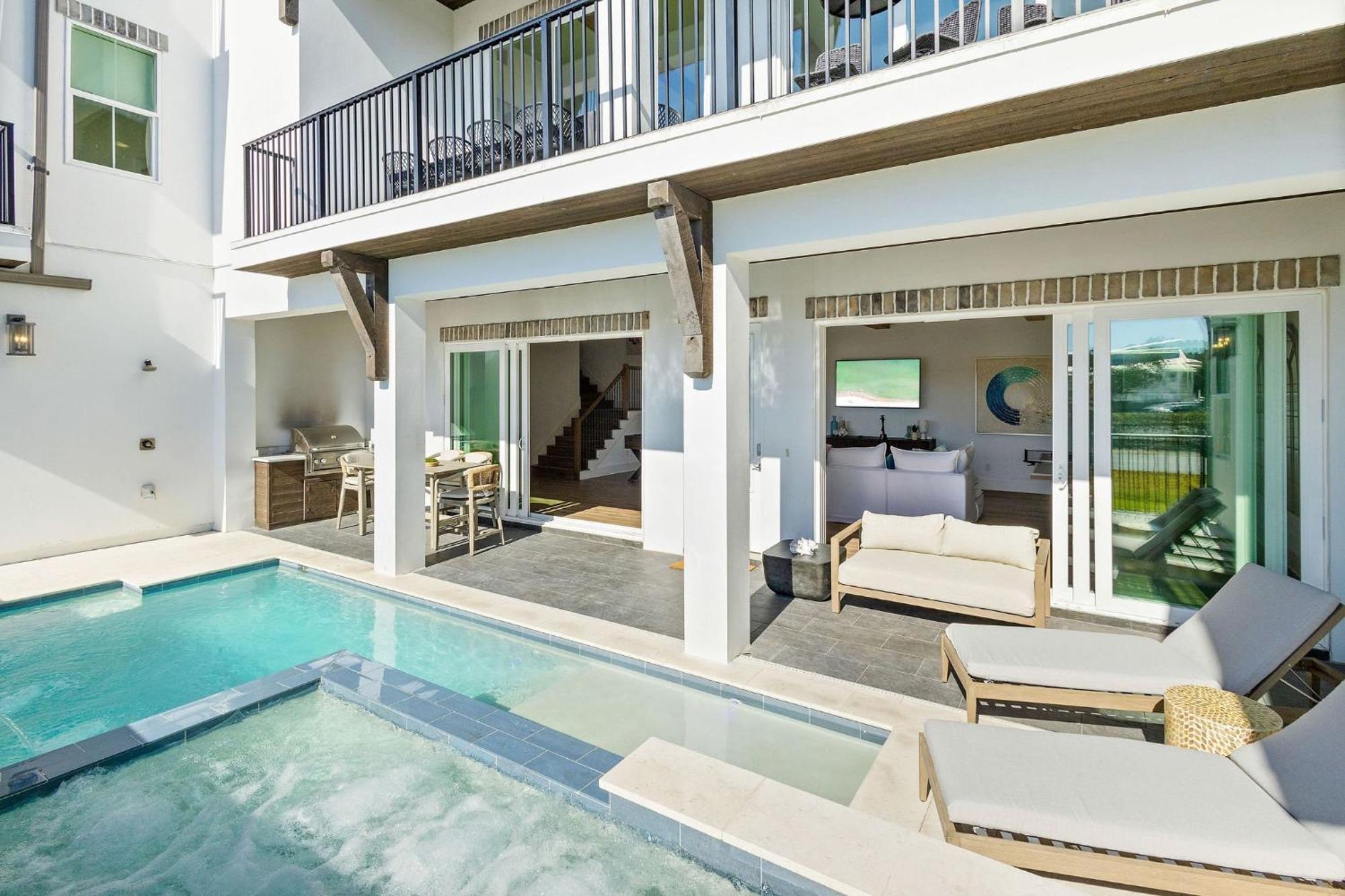Poppy House By On 30a- Pool, Bikes, Golf Cart Holiday home