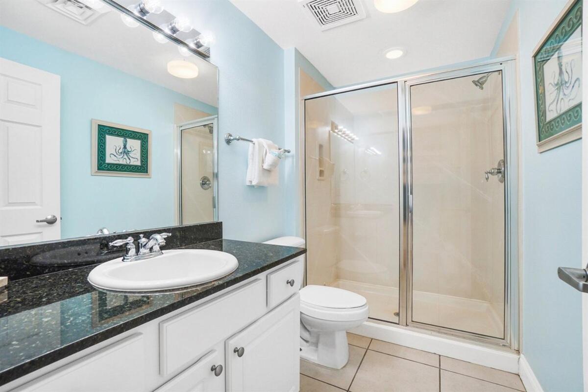 Calypso 203w Free Vip Parking Free Service Gulf Front Apartment *