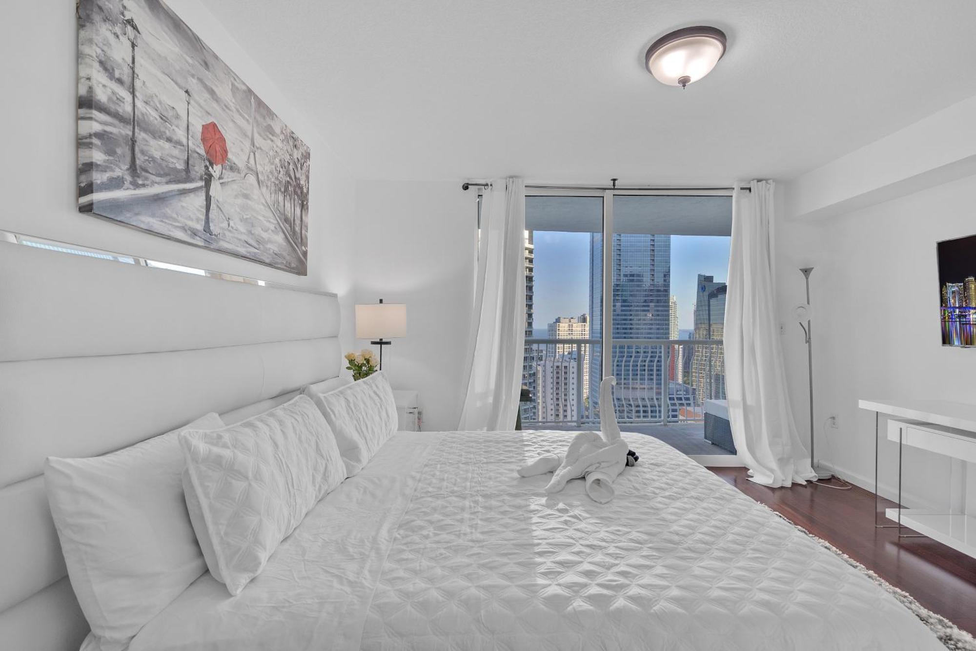 Apartment Beautiful 1 Bedroom Overlooking The Ocean And Downtown Brickell *
