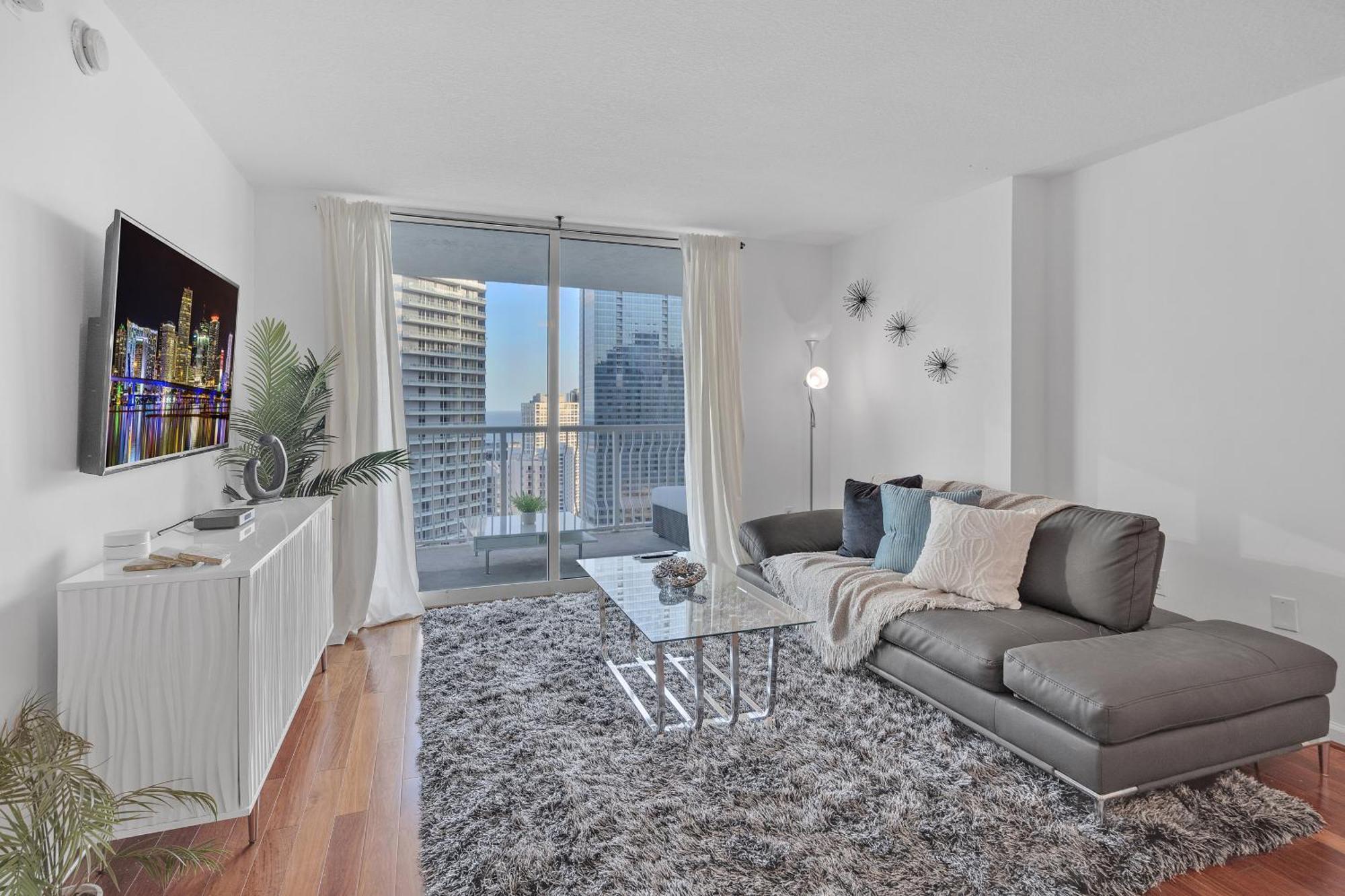 Apartment Beautiful 1 Bedroom Overlooking The Ocean And Downtown Brickell